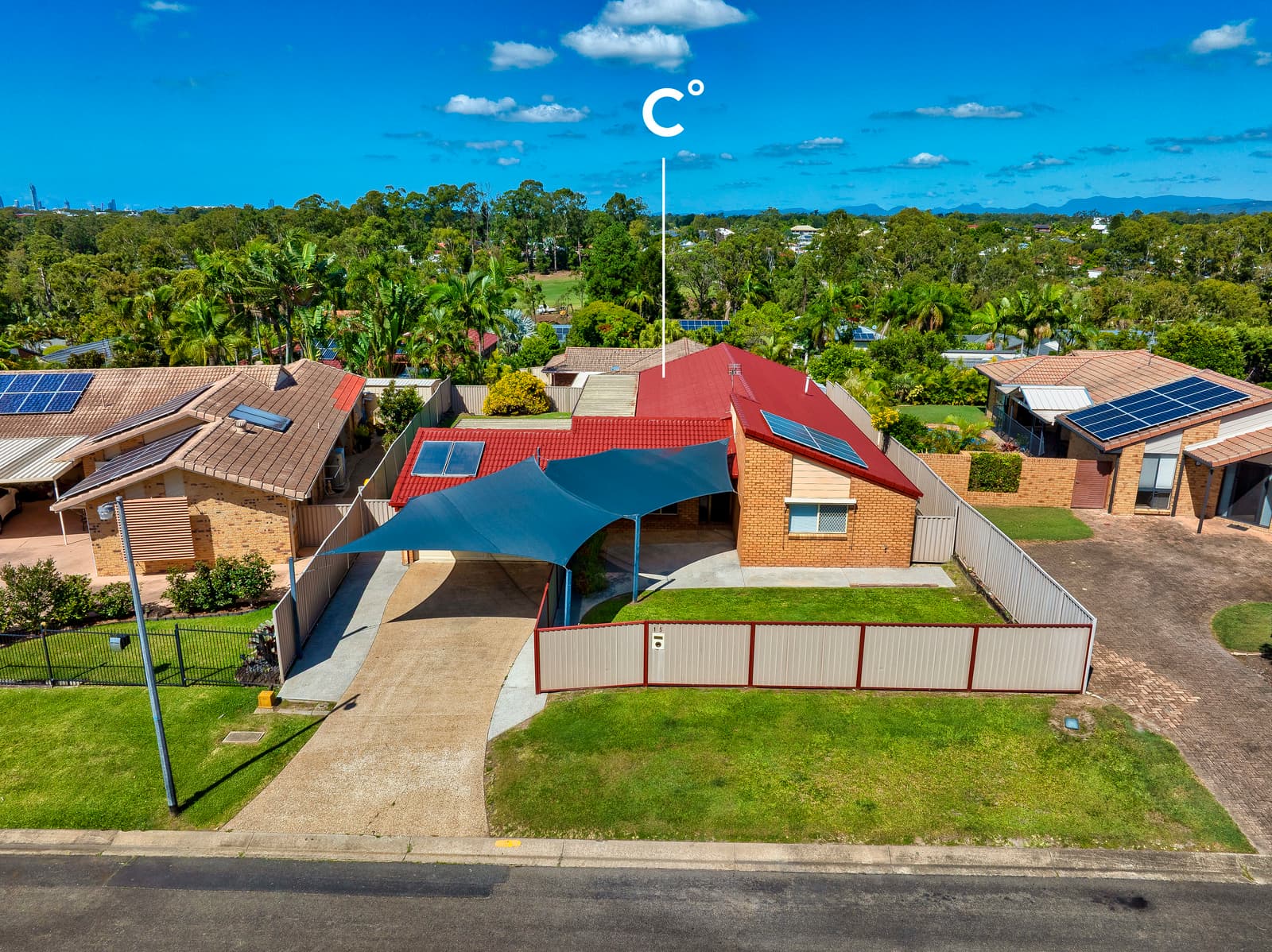 15 Crenshaw Court, Parkwood - Image 1