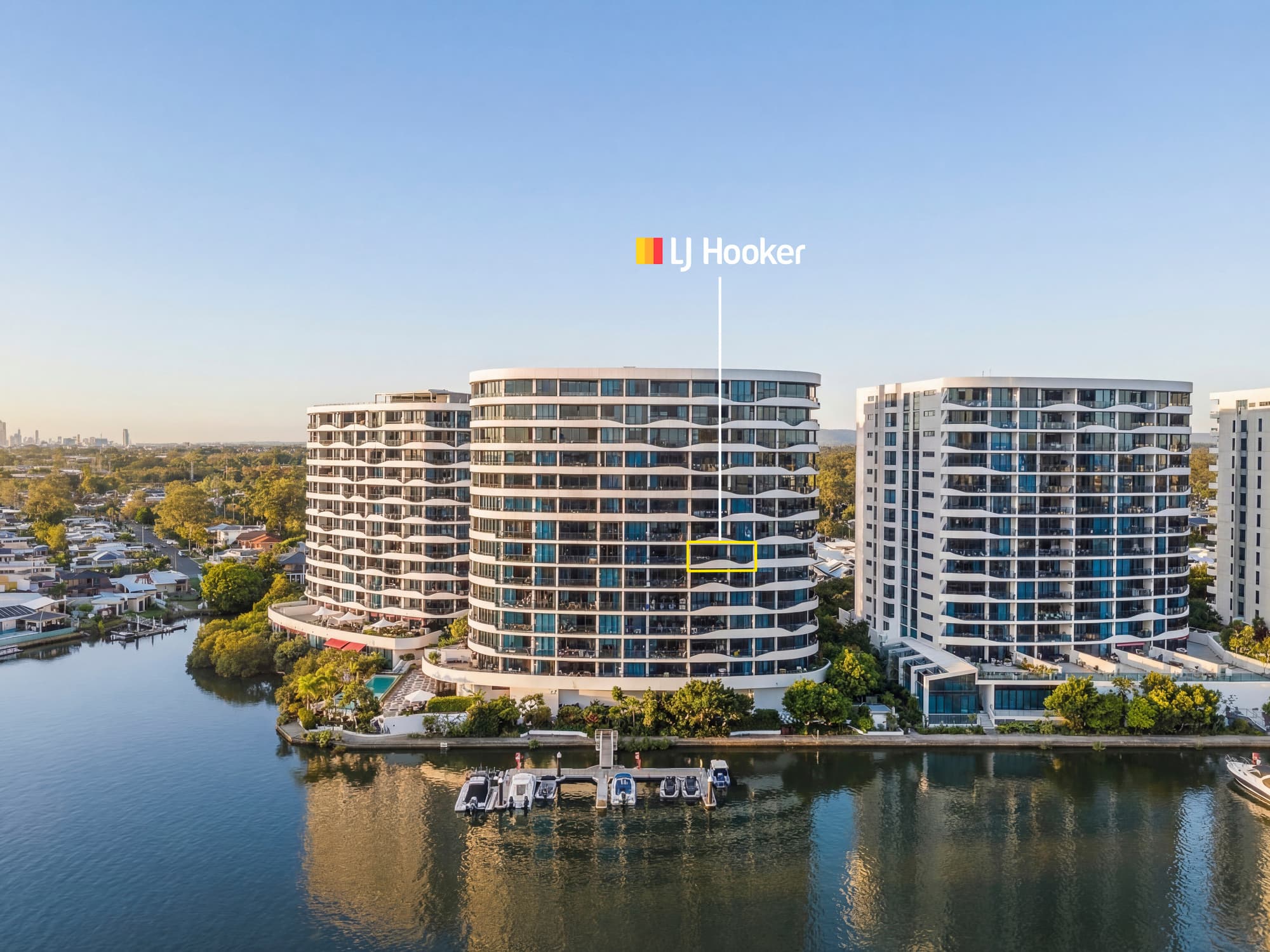 1602/5 Harbour Side Court, Biggera Waters - Image 1