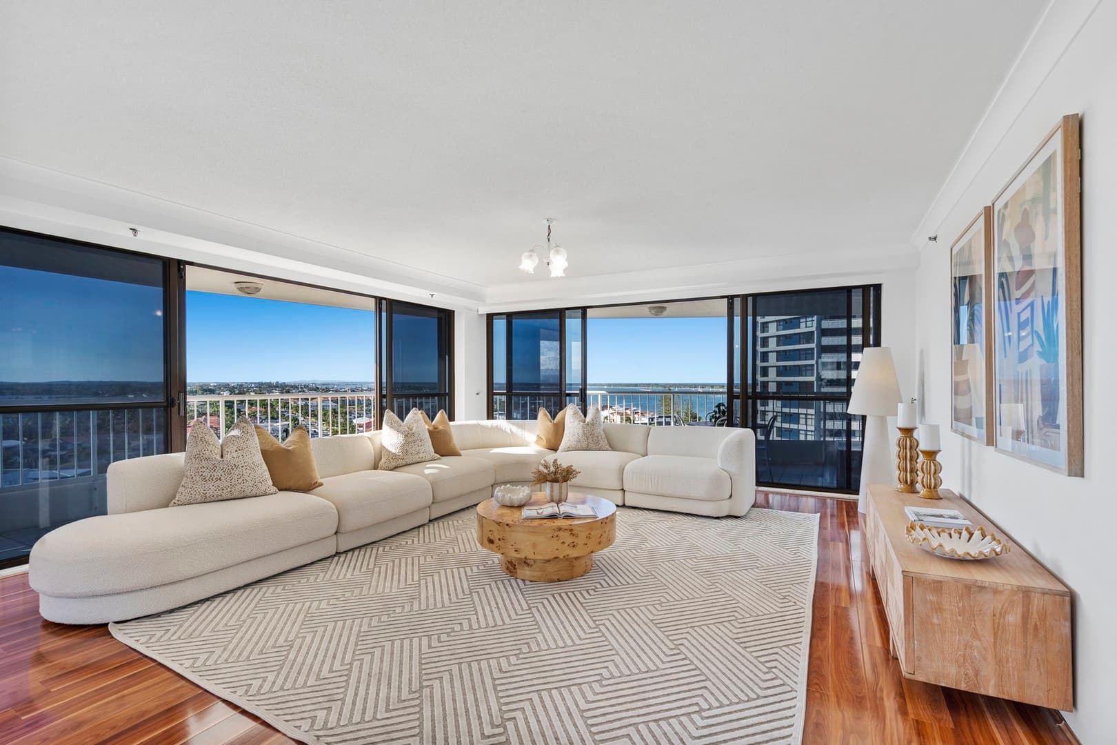 44/21 Bayview Street, Runaway Bay, Runaway Bay — photo 1 of 5