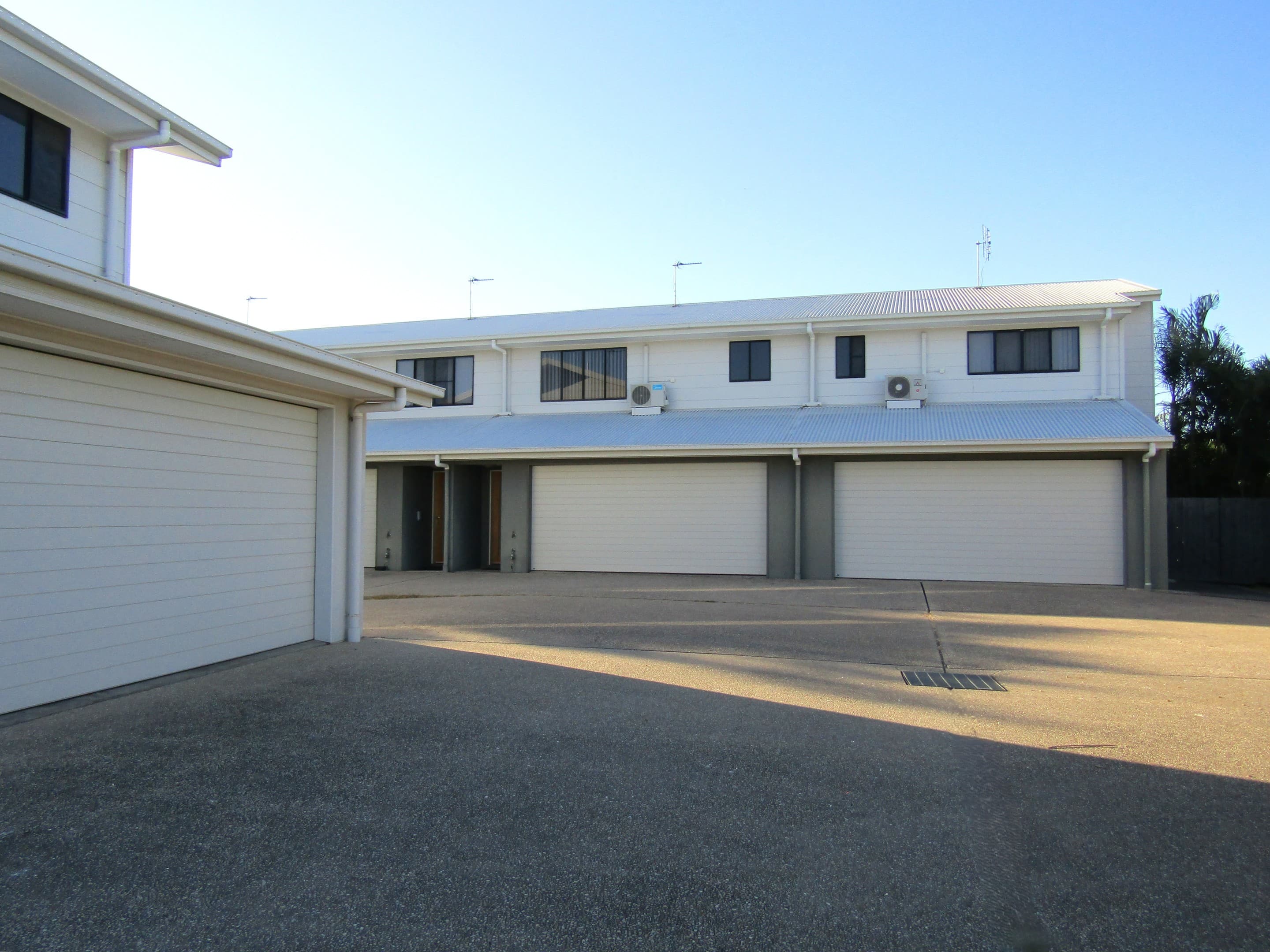 5/16 Bauman Way, Blackwater — photo 1 of 5