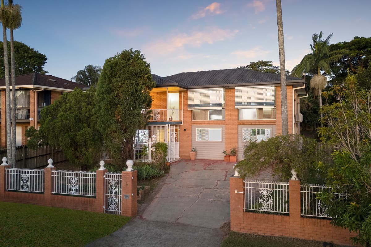 15 Kidd Street, Robertson - Image 1