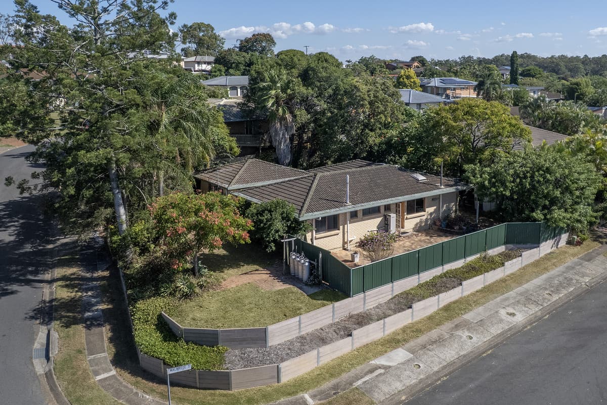 110 Garie Street, Wishart - Image 1