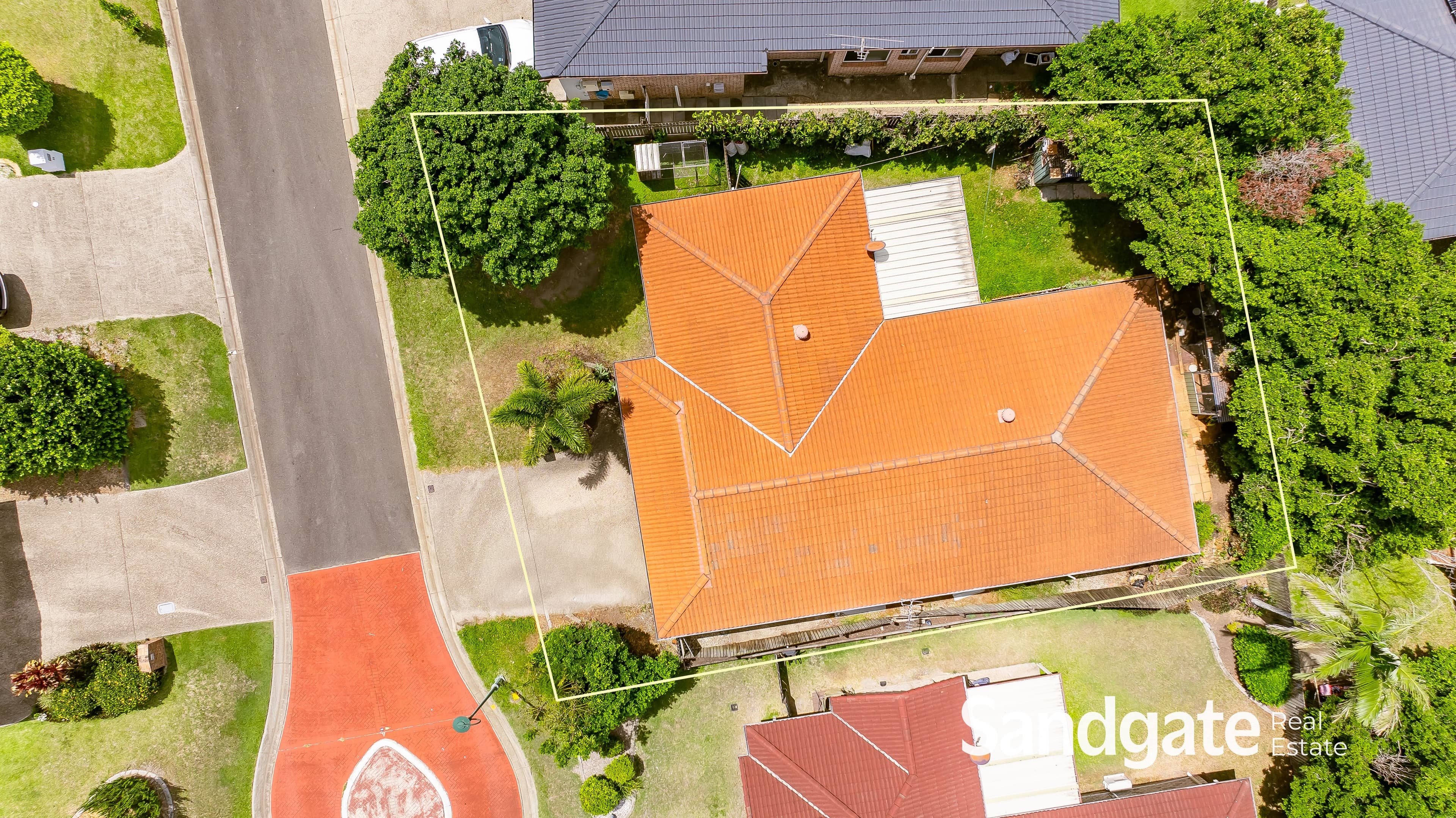 11 Bearke Place, Bracken Ridge - Image 1