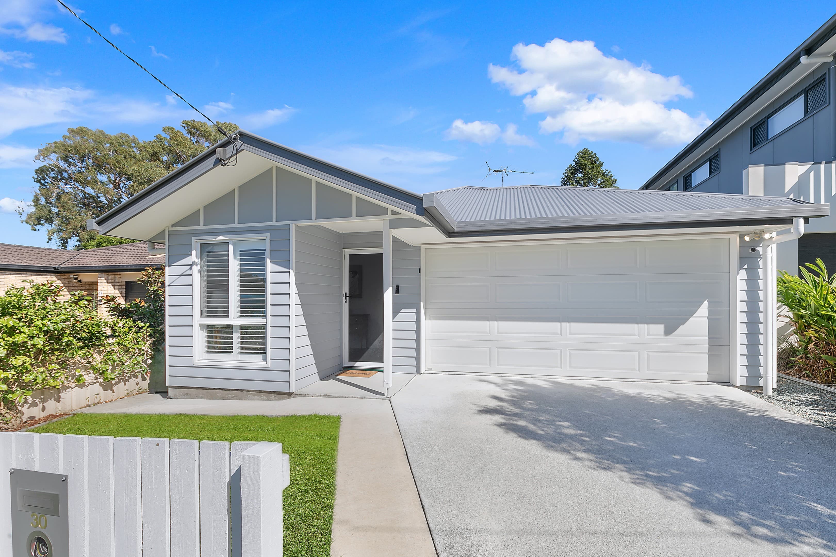 30 Radius Street, Wynnum - Image 1