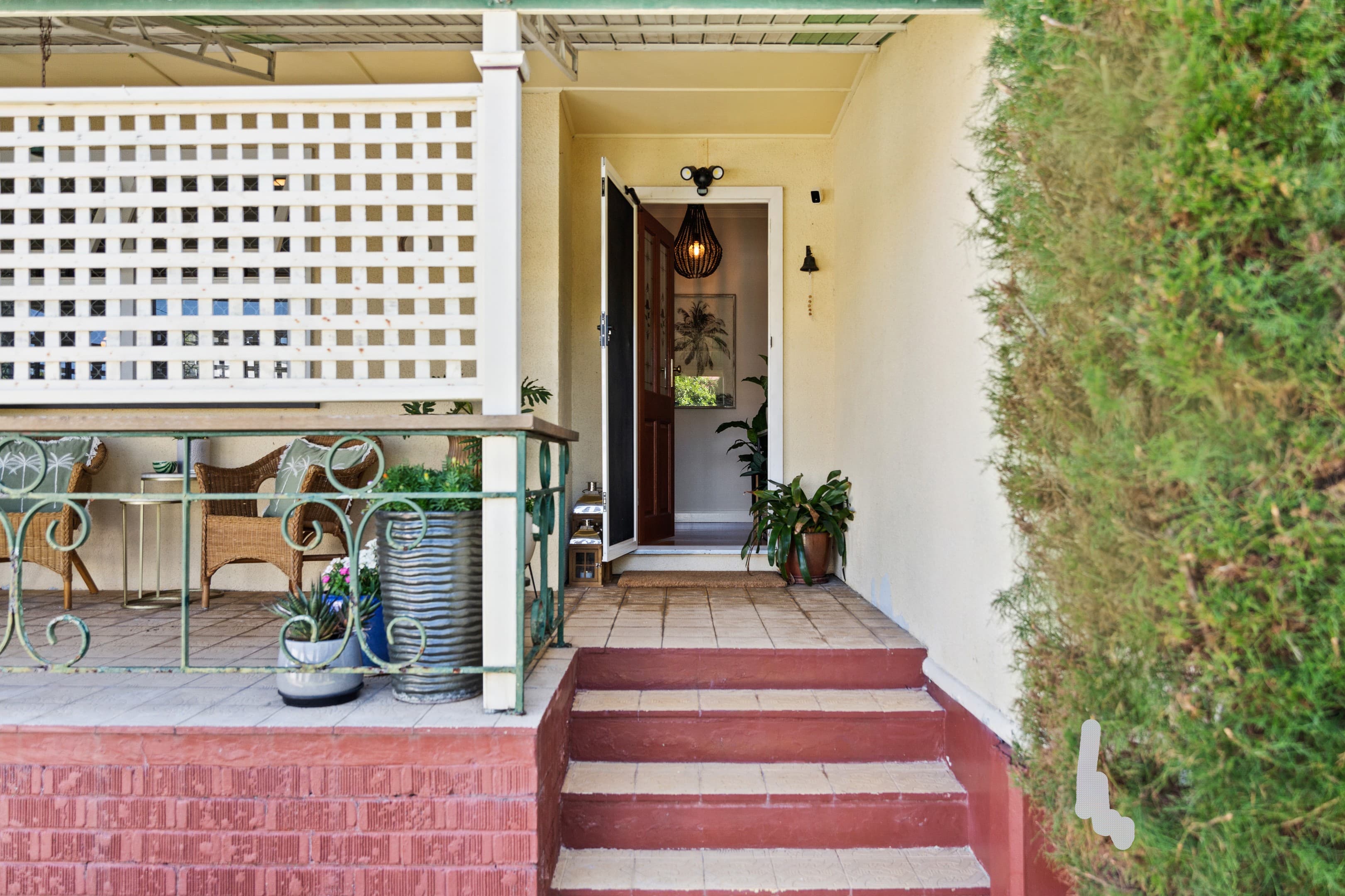 44 Brooke Avenue, Southport