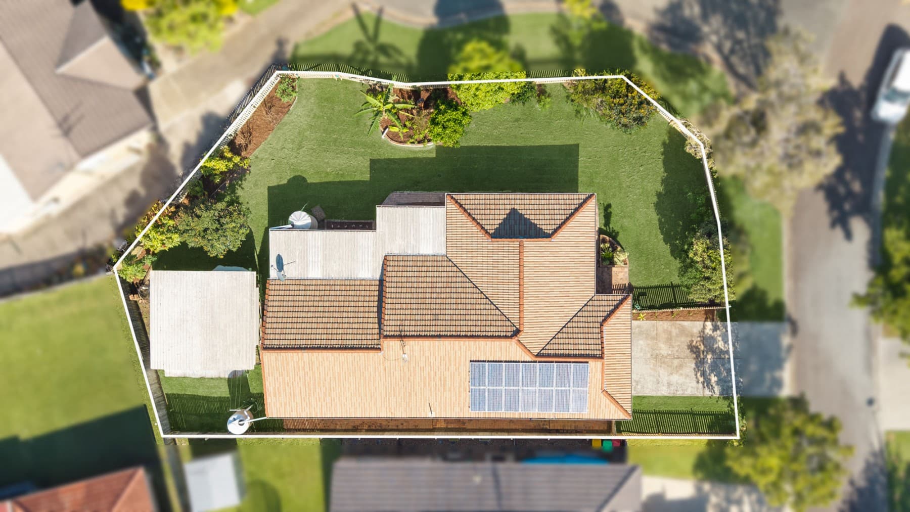 6 Bellcarra Place, Little Mountain - Image 1