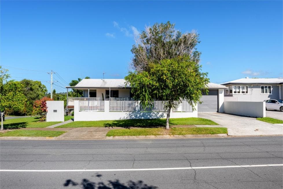 36 Grevillea Drive, Varsity Lakes - Image 1