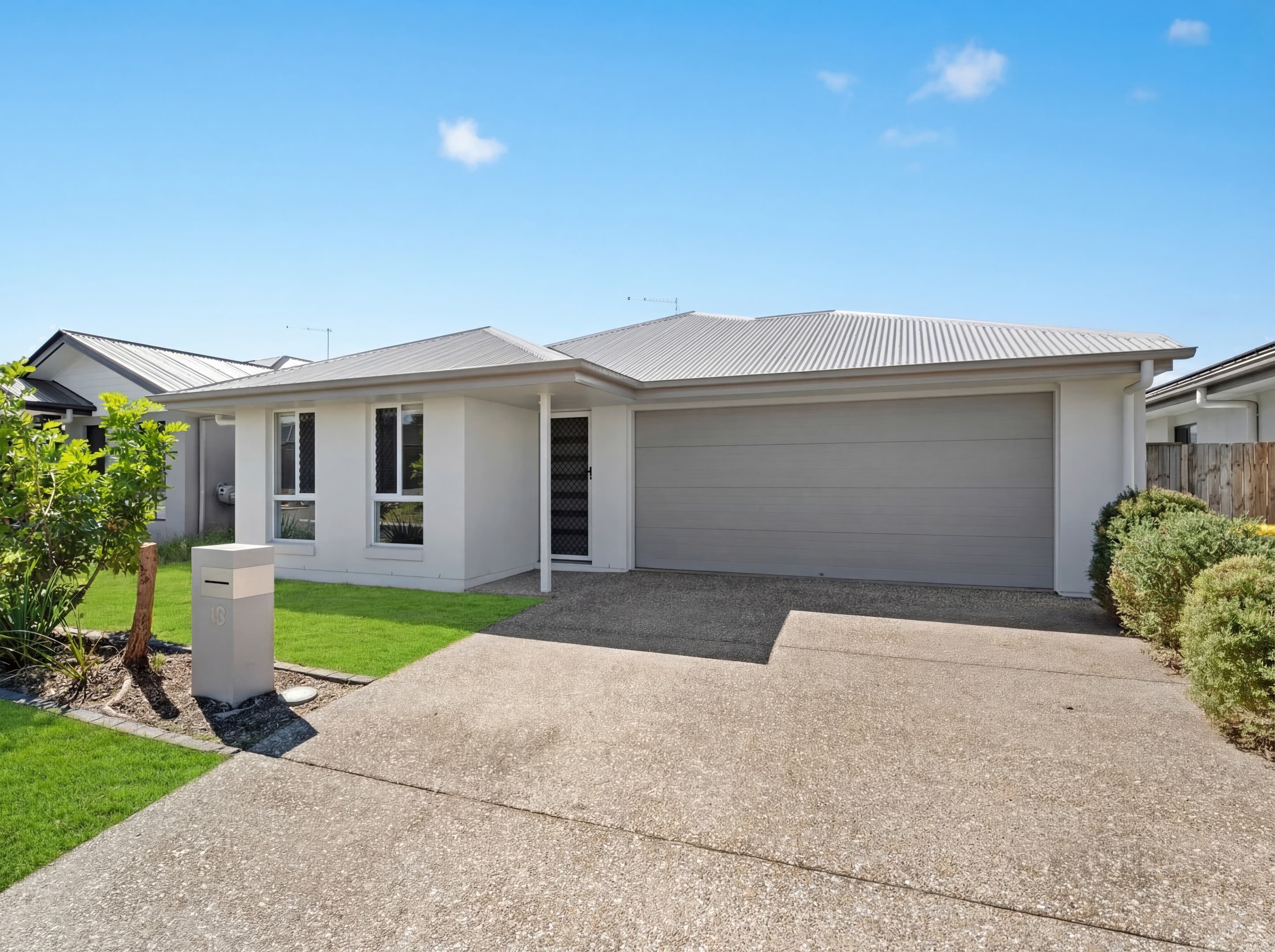 13 Ambrose Street, Chambers Flat - Image 1