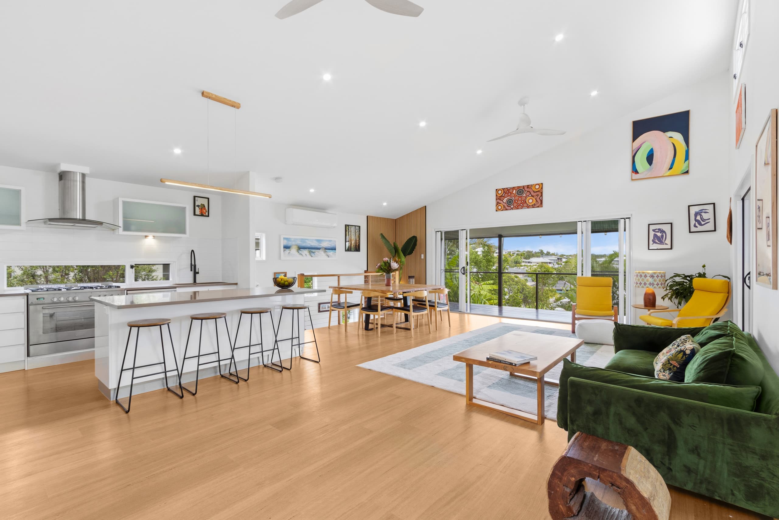 23 Hinterland Drive, Little Mountain — photo 1 of 5