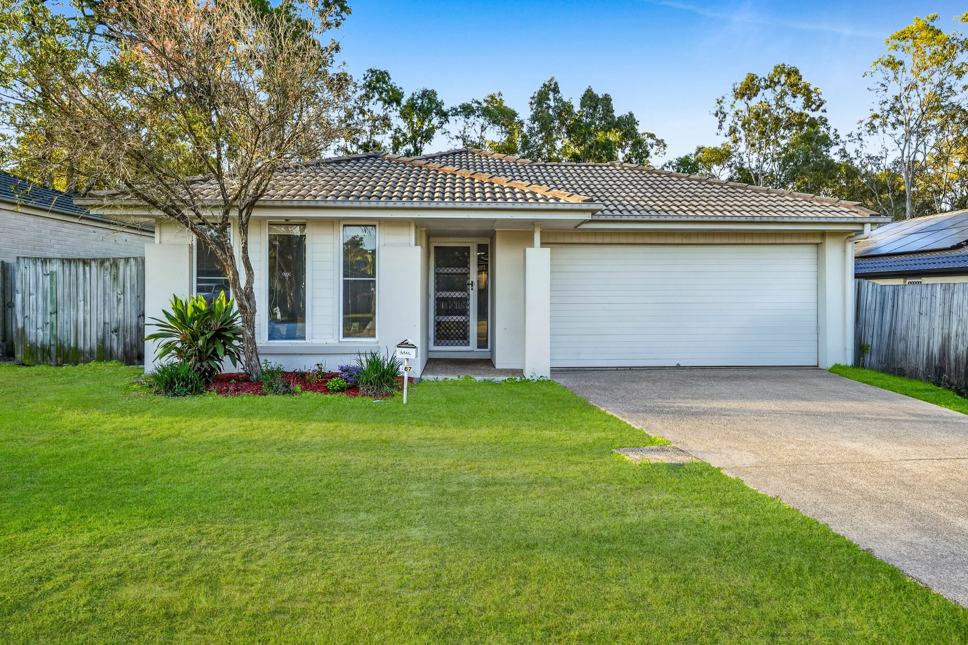 67 Fred Pham Crescent, Doolandella - Image 1