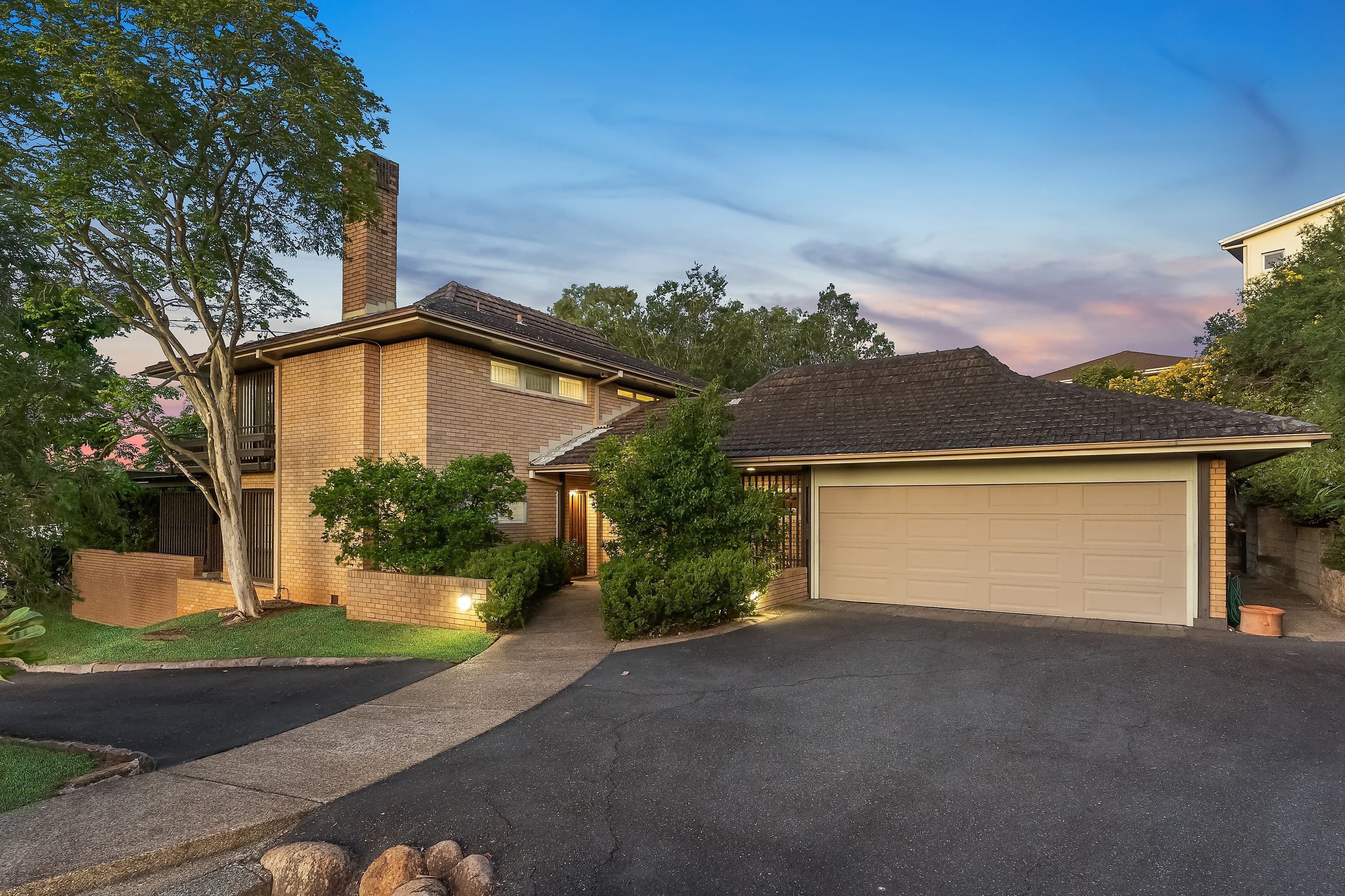 10 Castile Street, Indooroopilly - Image 1