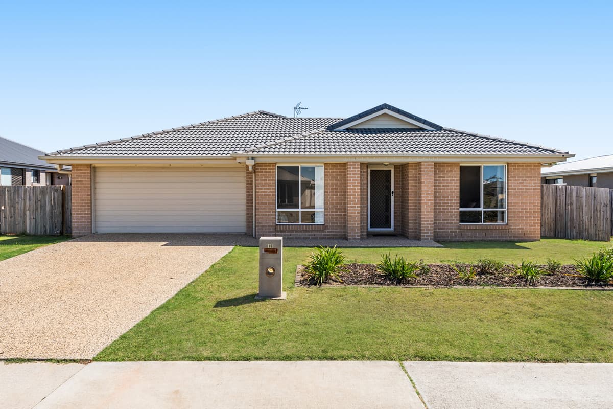 18 Myrtleford Crescent, Cambooya - Image 1