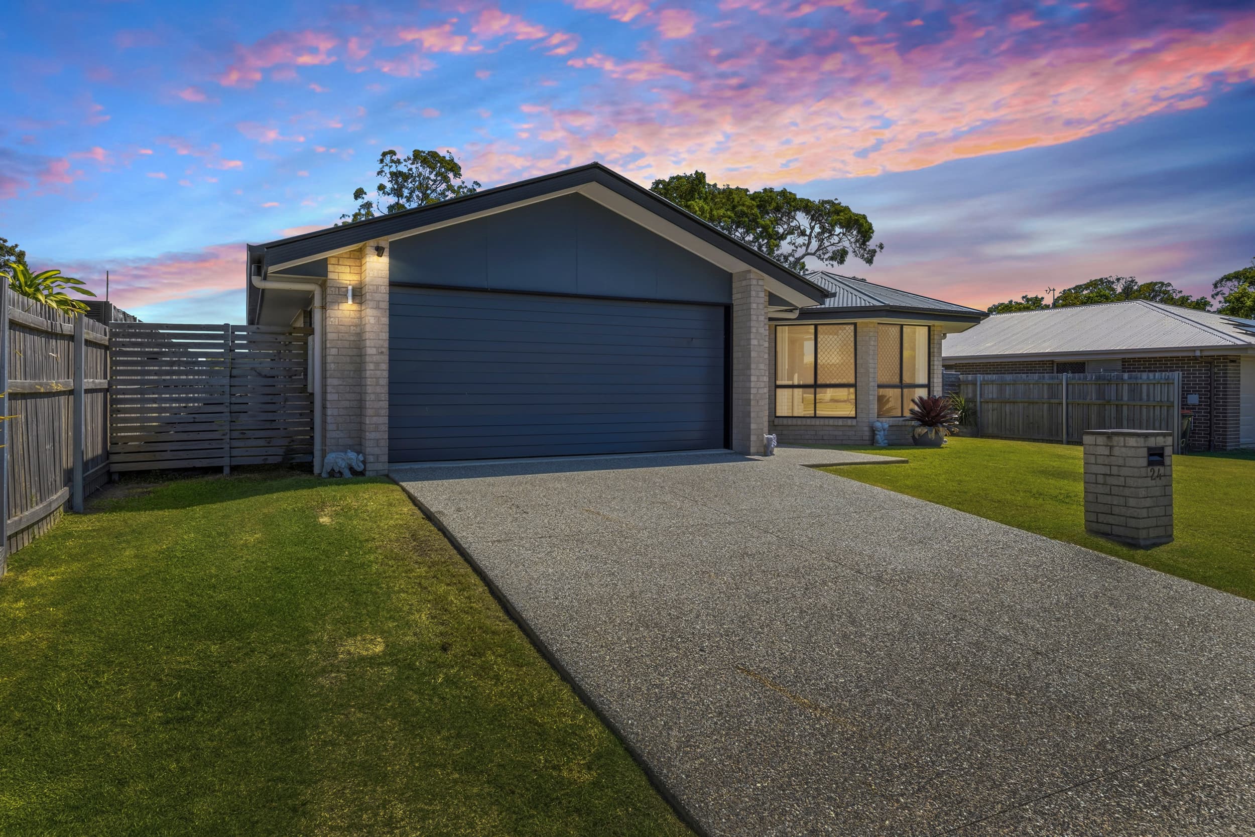 24 Bradman Way, Urangan — photo 1 of 5