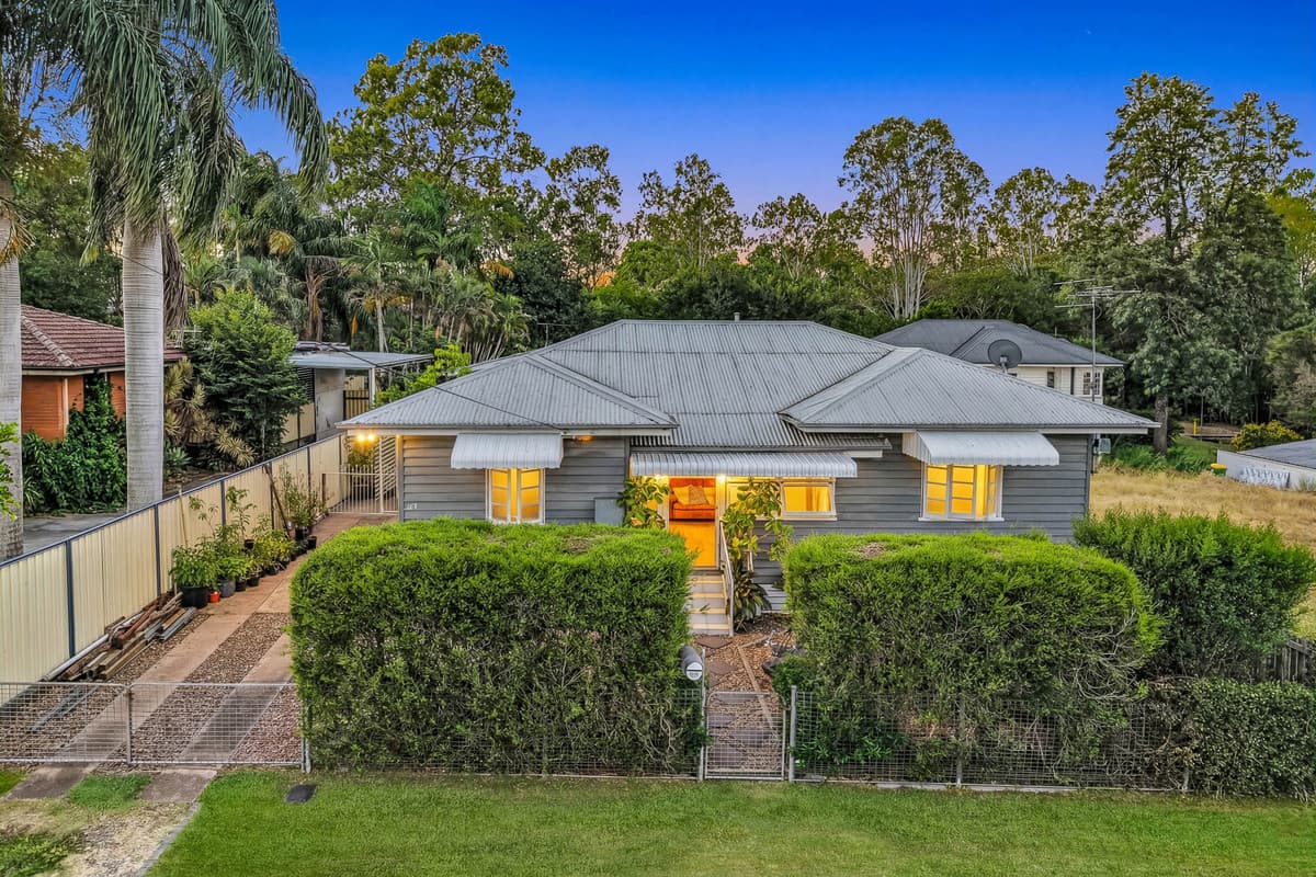 23 Fernvale Road, Brassall, Brassall — photo 1 of 5