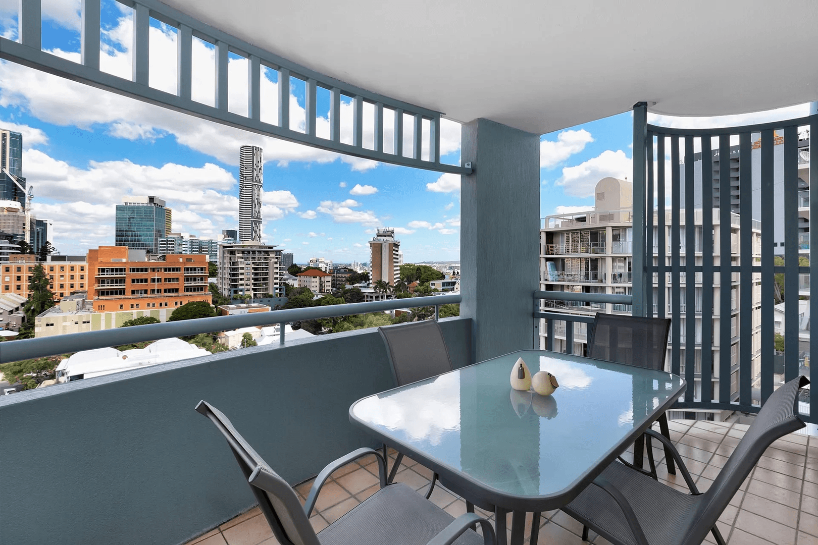 33/83 Leichhardt Street, Spring Hill - Image 1