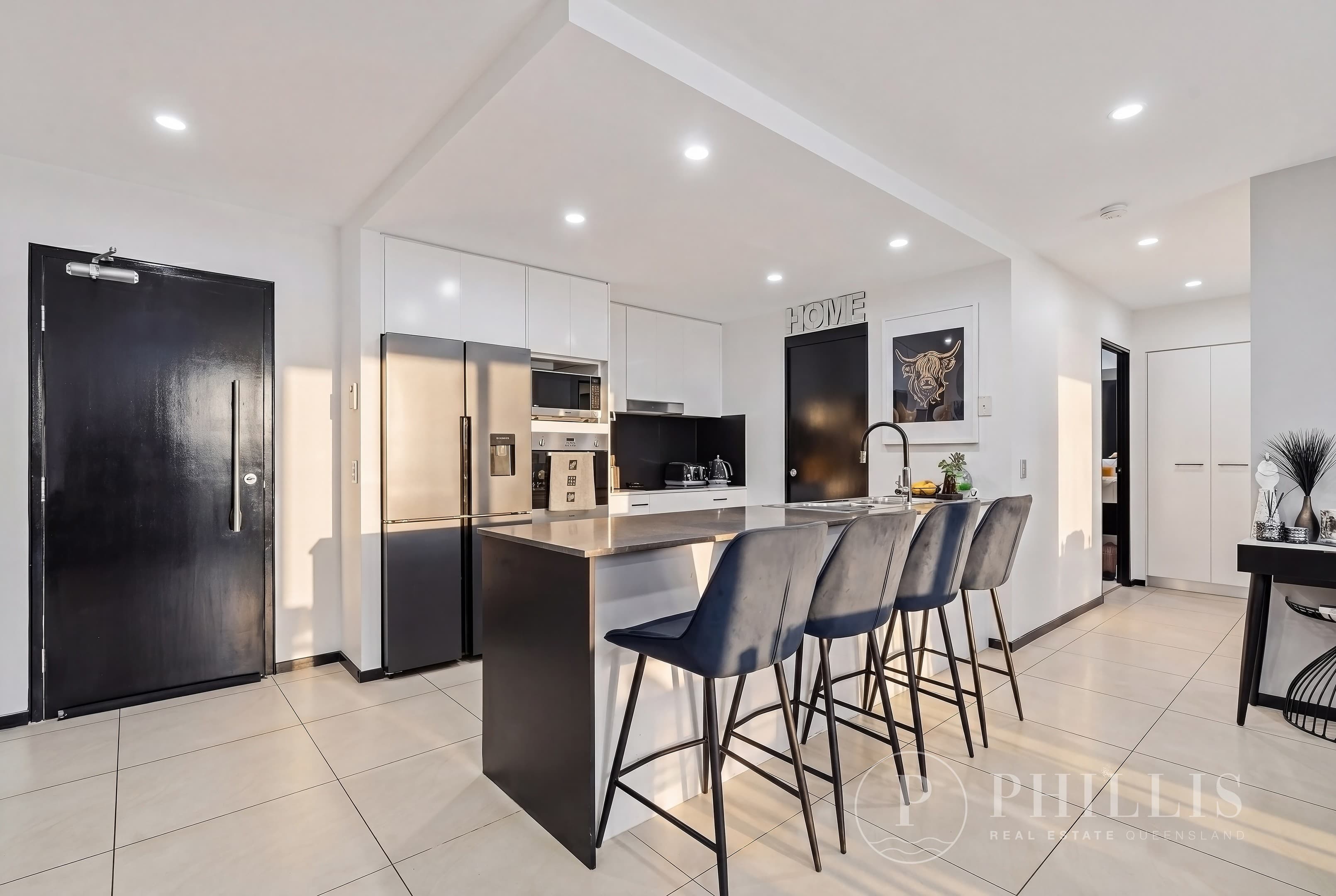 1115/2 Activa Way, Hope Island - Image 1