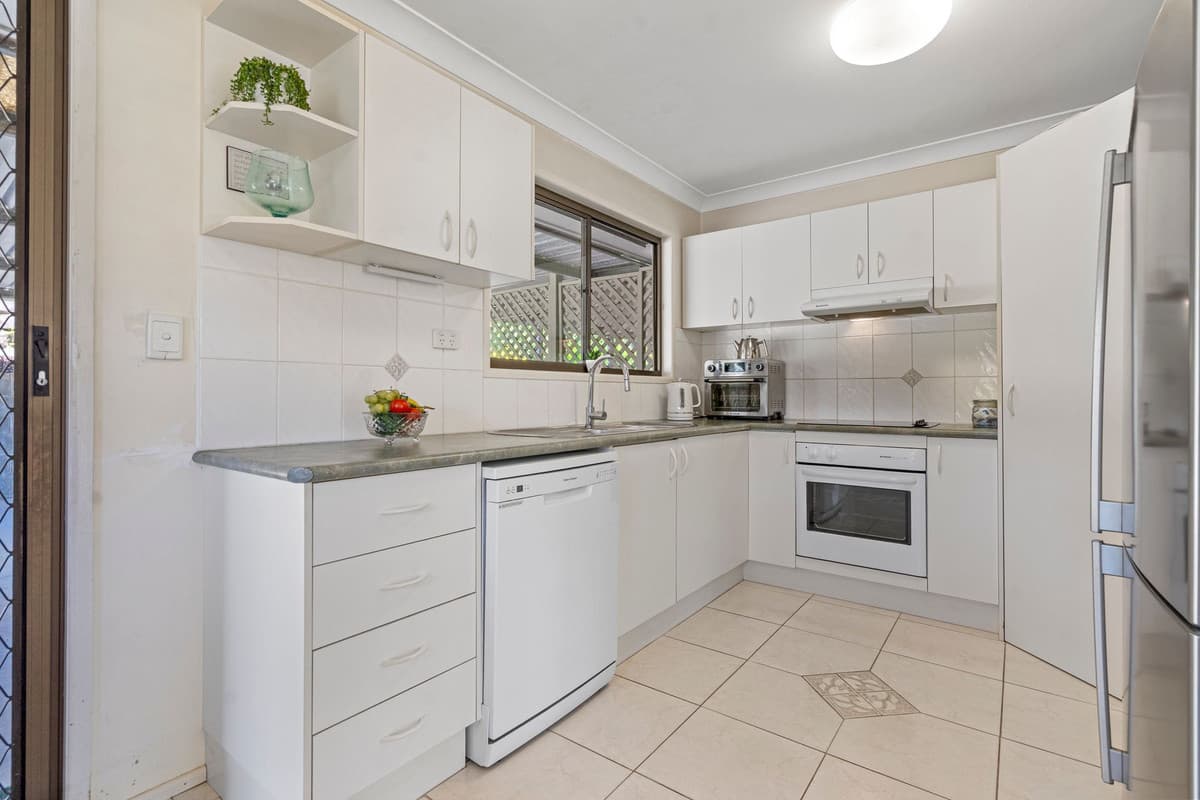 4 Gilford Crescent, Albany Creek