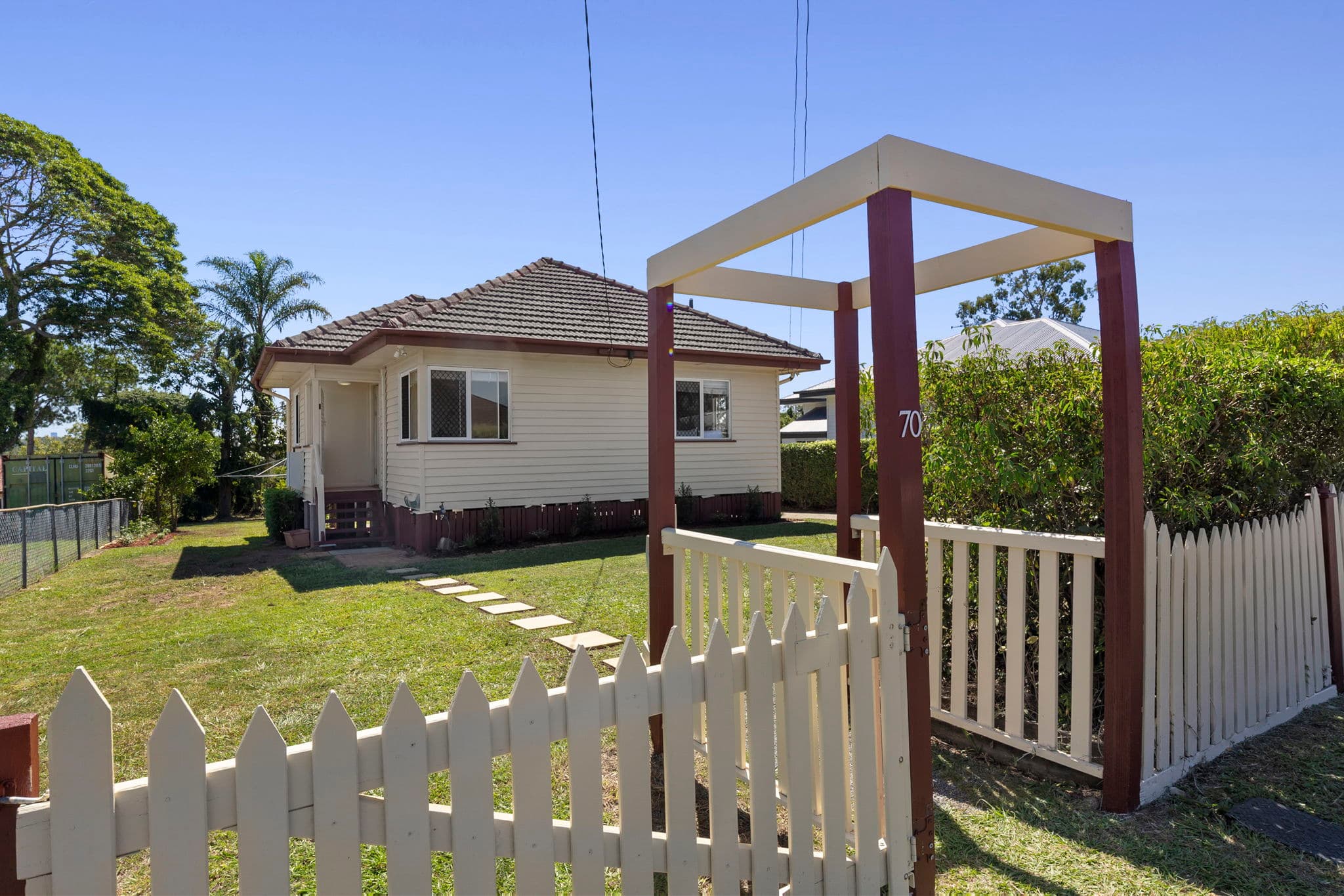 70 Badminton Street, Mount Gravatt East - Image 1