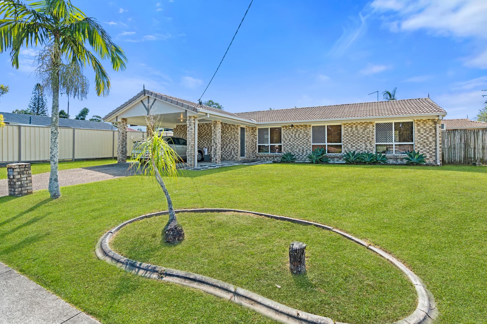 67 Haldham Crescent, Regents Park - Image 1