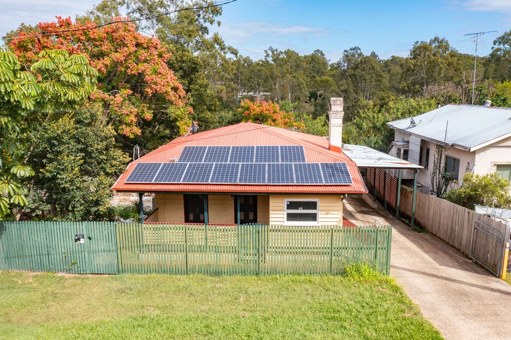 70 Gladstone Road, Coalfalls - Image 1