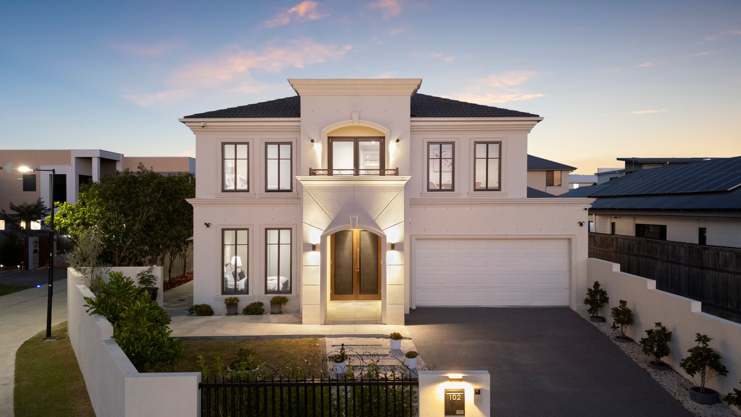 102 Phoenix Street, Rochedale - Image 1