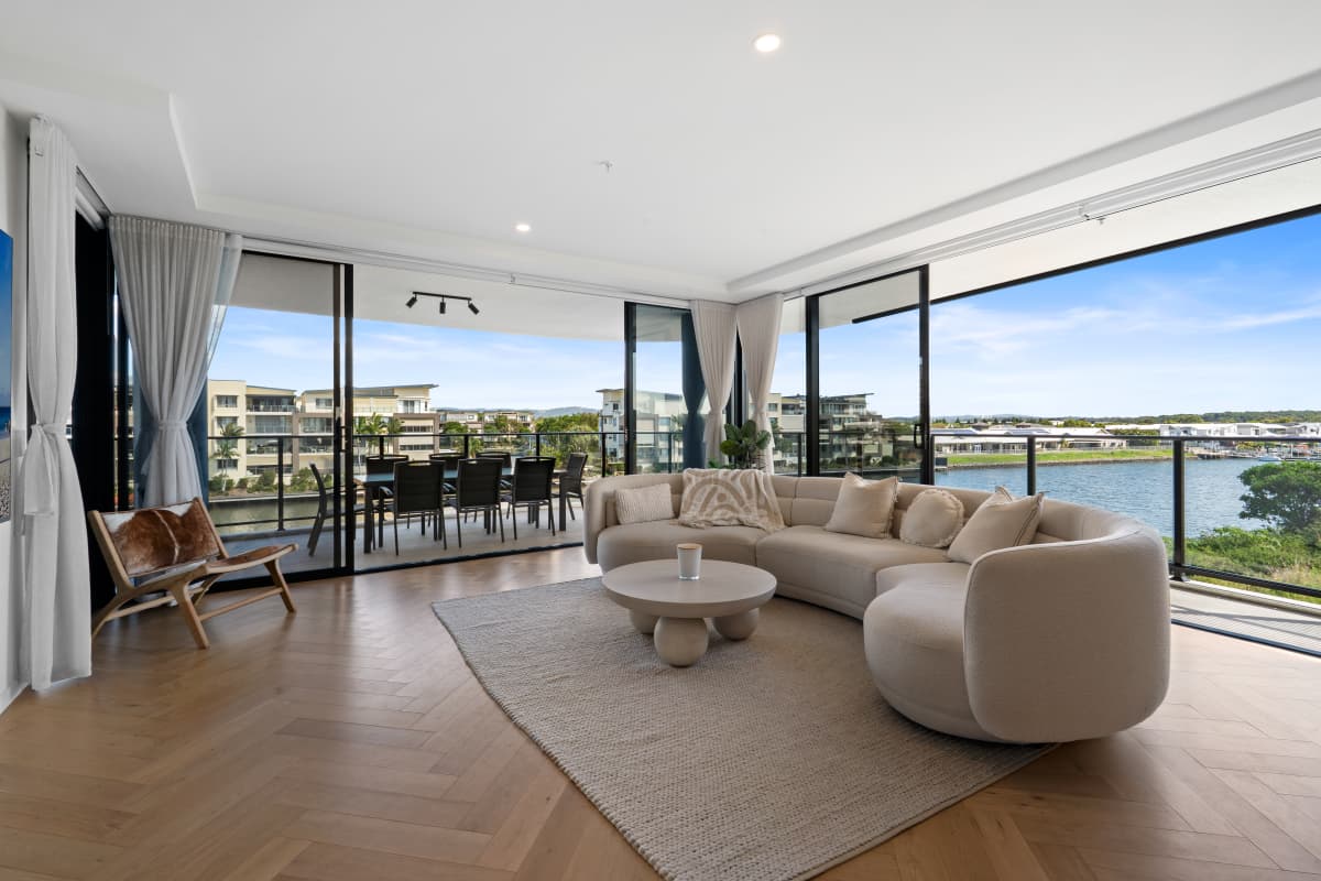 1301/10 Sickle Avenue, Hope Island - Image 1