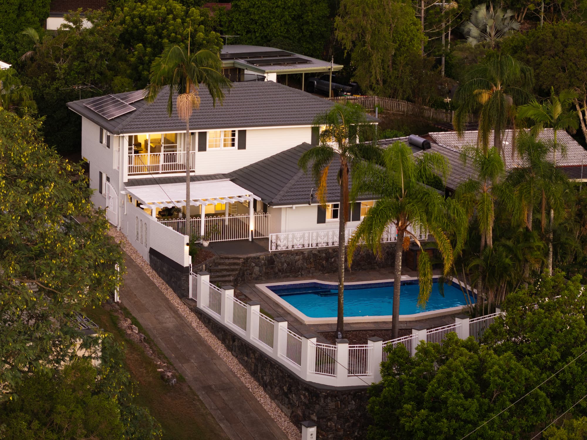 11 Boblynne Street, Chapel Hill - Image 1