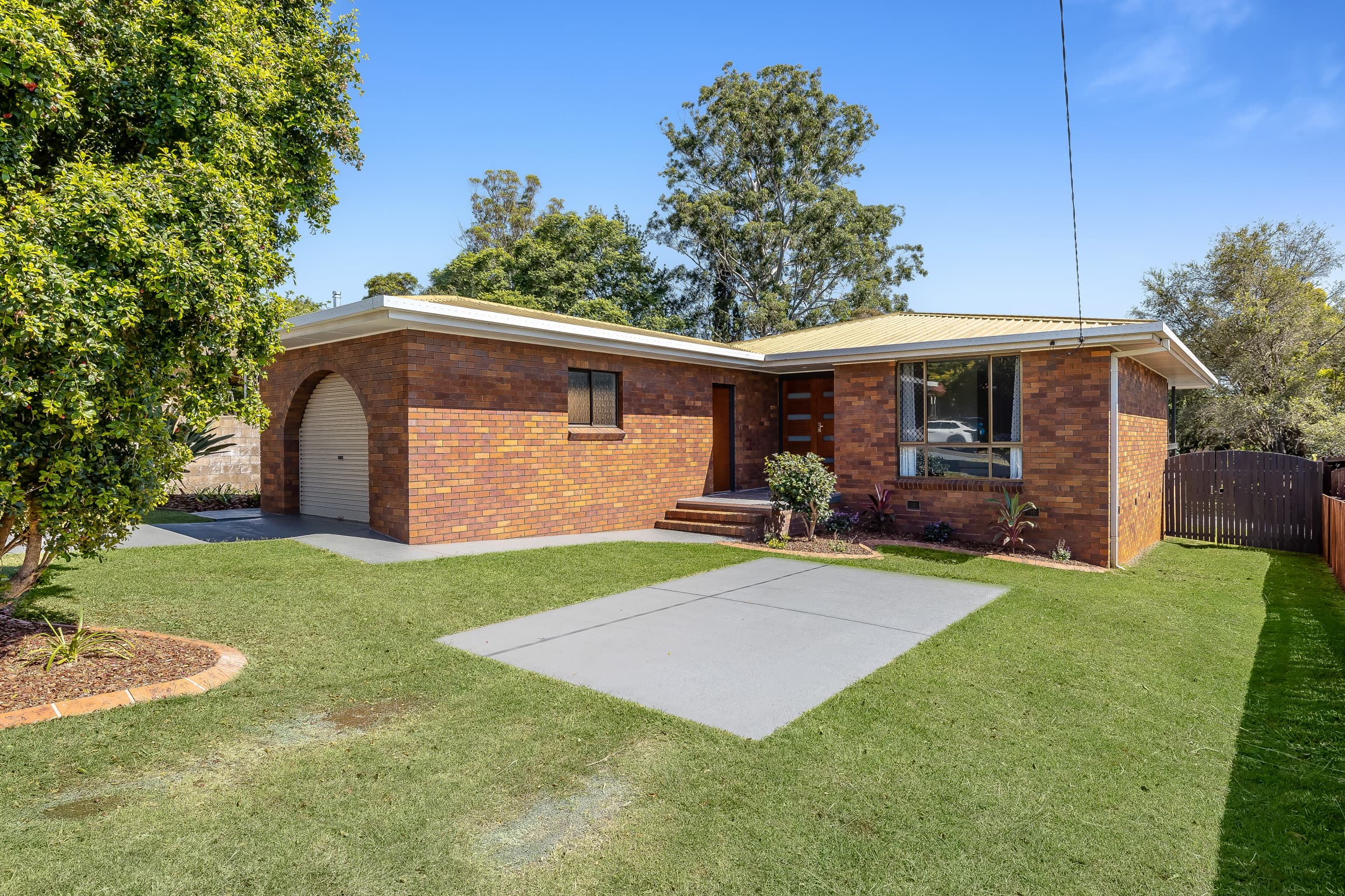 15 Hunter Street, Centenary Heights - Image 1