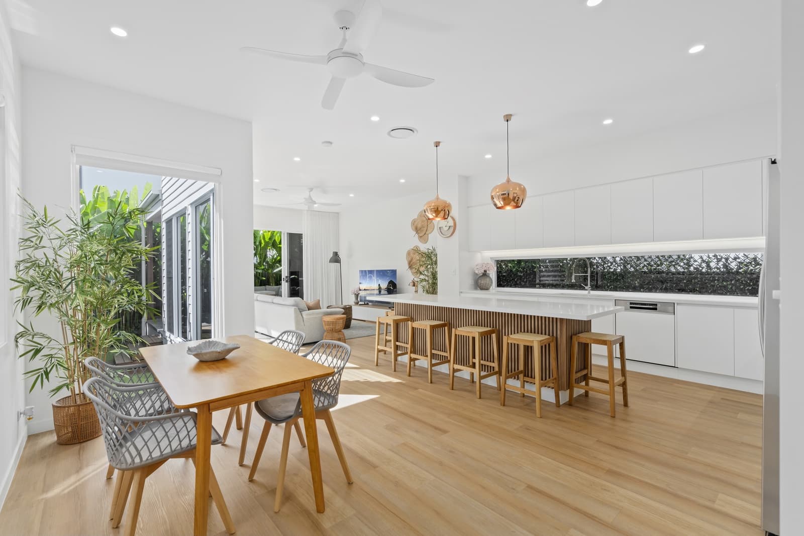 7a Muscovey Avenue, Paradise Point - Image 1