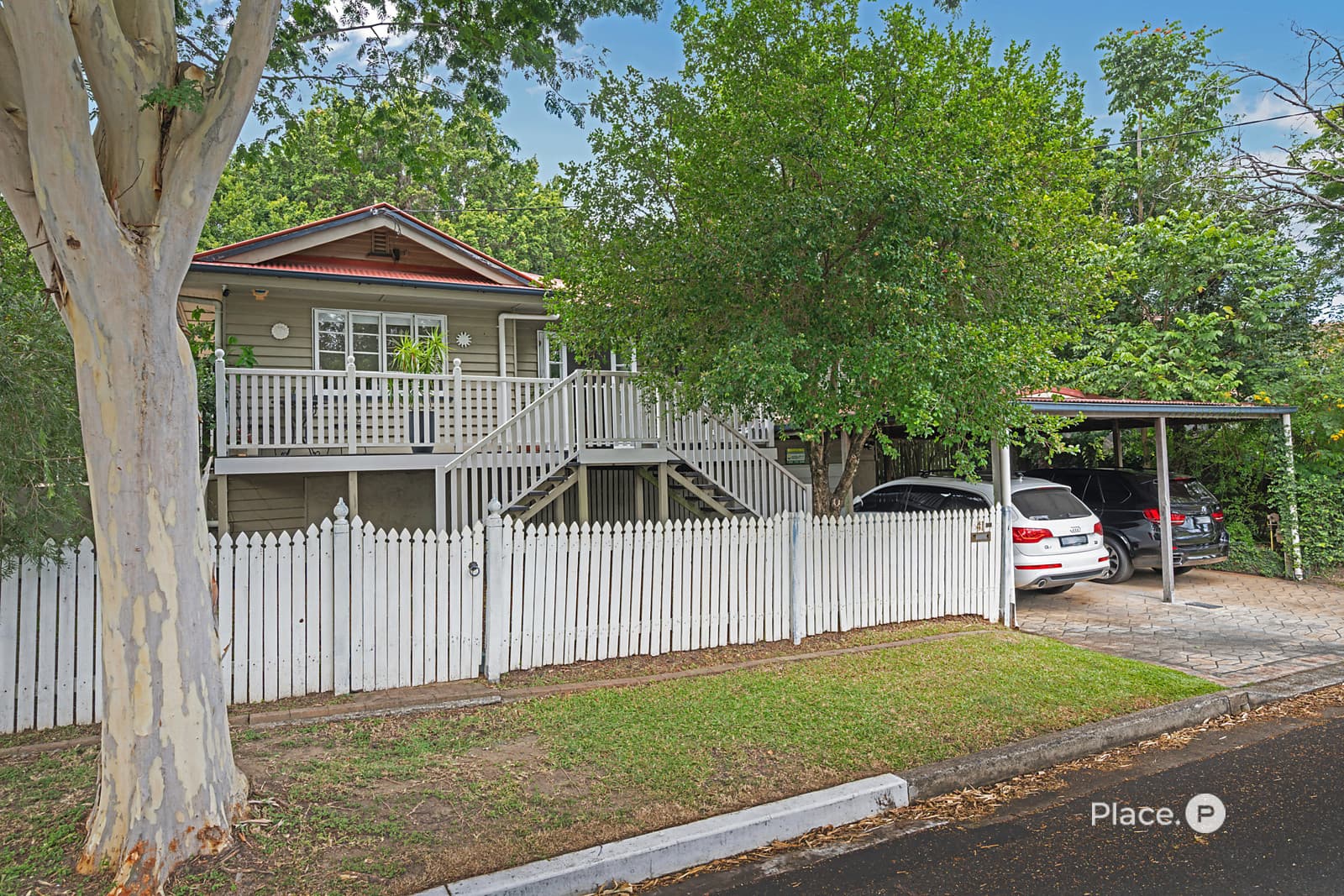 41 Coonara Street, Holland Park - Image 1