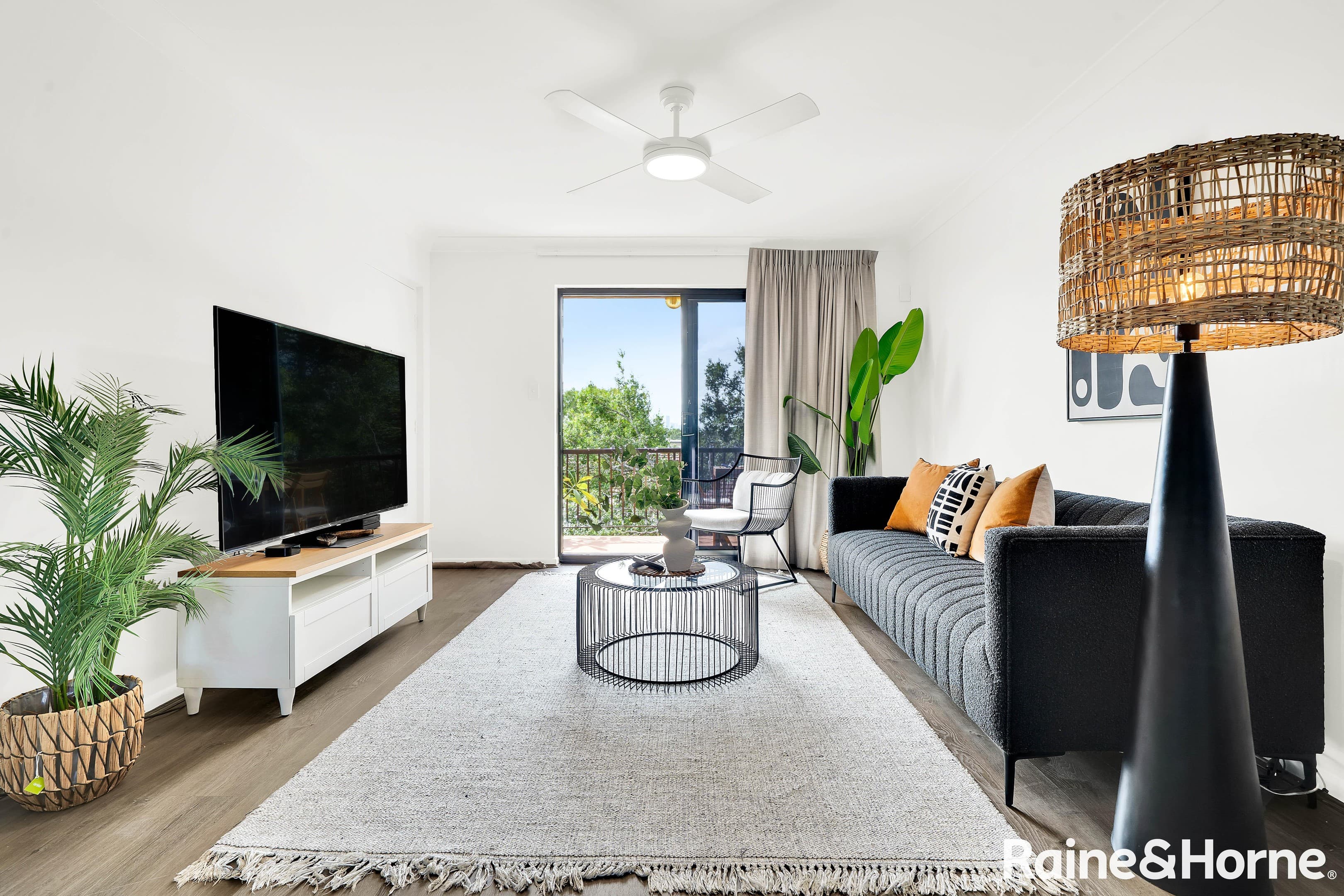 5/12 Holmes Street, Moorooka - Image 1