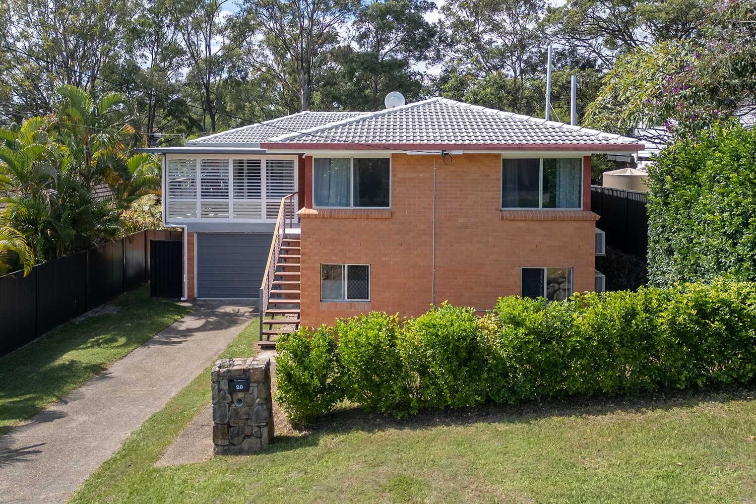 20 Tabulam Drive, Ferny Hills - Image 1