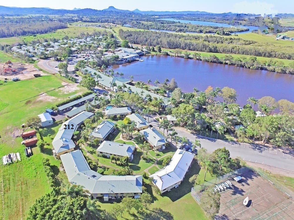 212/46 David Low Way, Diddillibah - Image 1