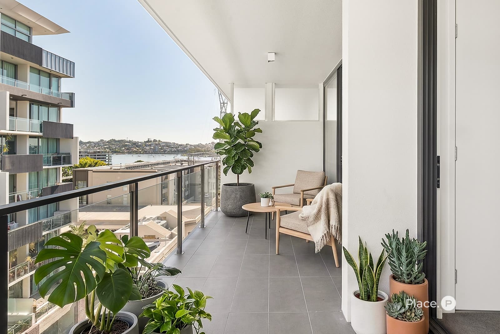 809/38 Helen Street, Teneriffe - Image 1