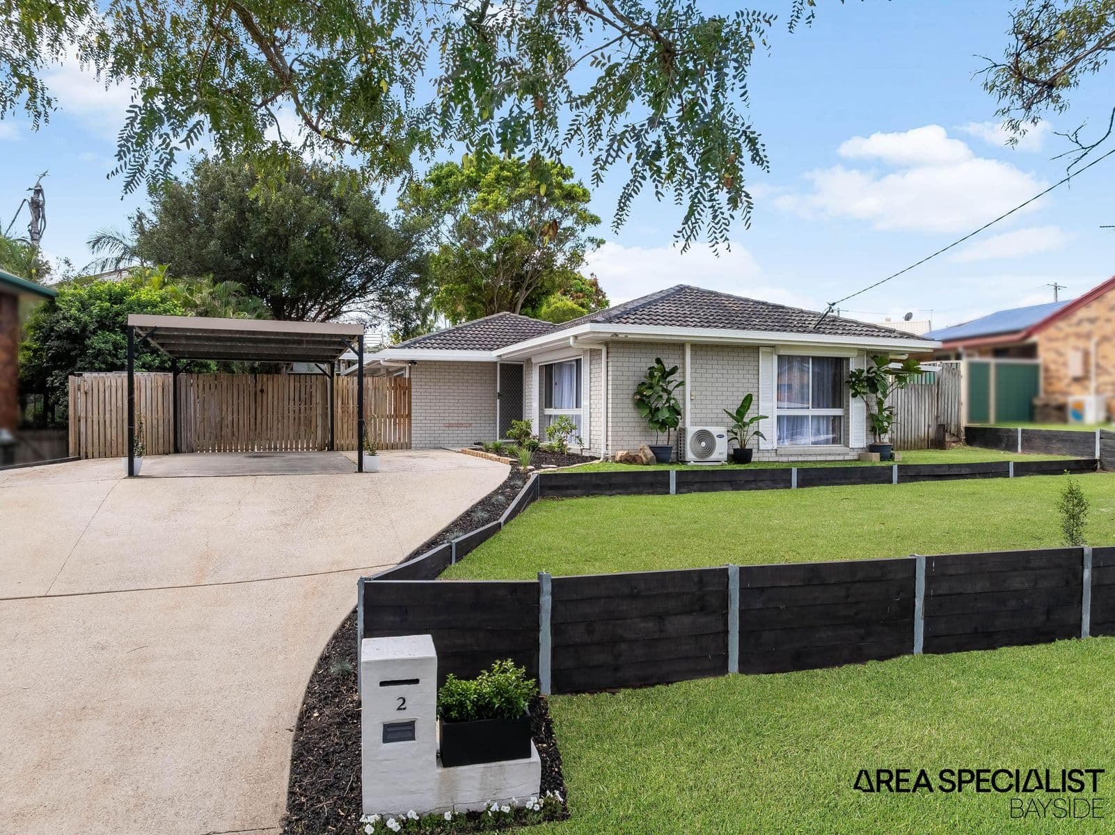 2 Lorton Court, Alexandra Hills - Image 1