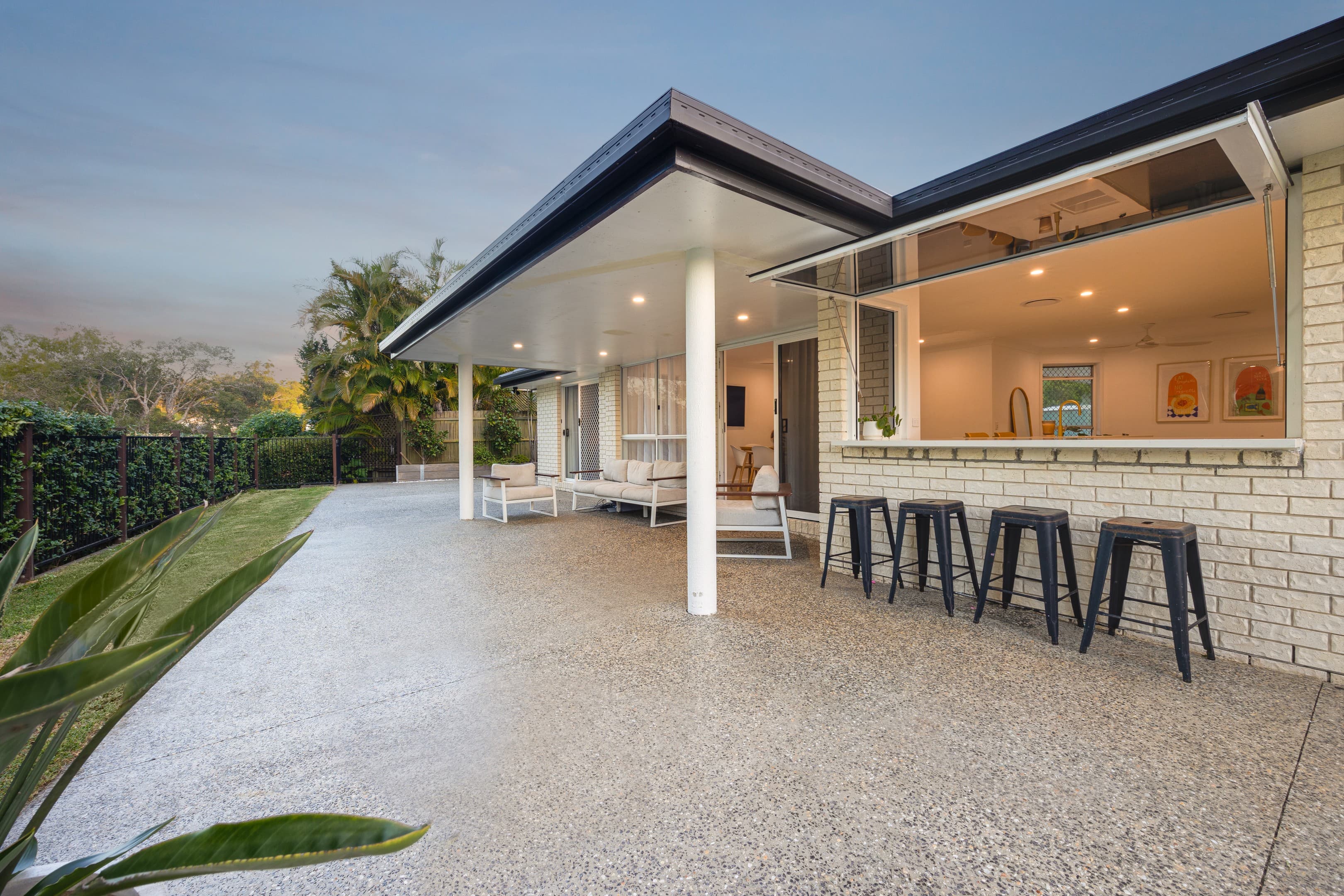 1 Coomoo Crescent, Mountain Creek - Image 1