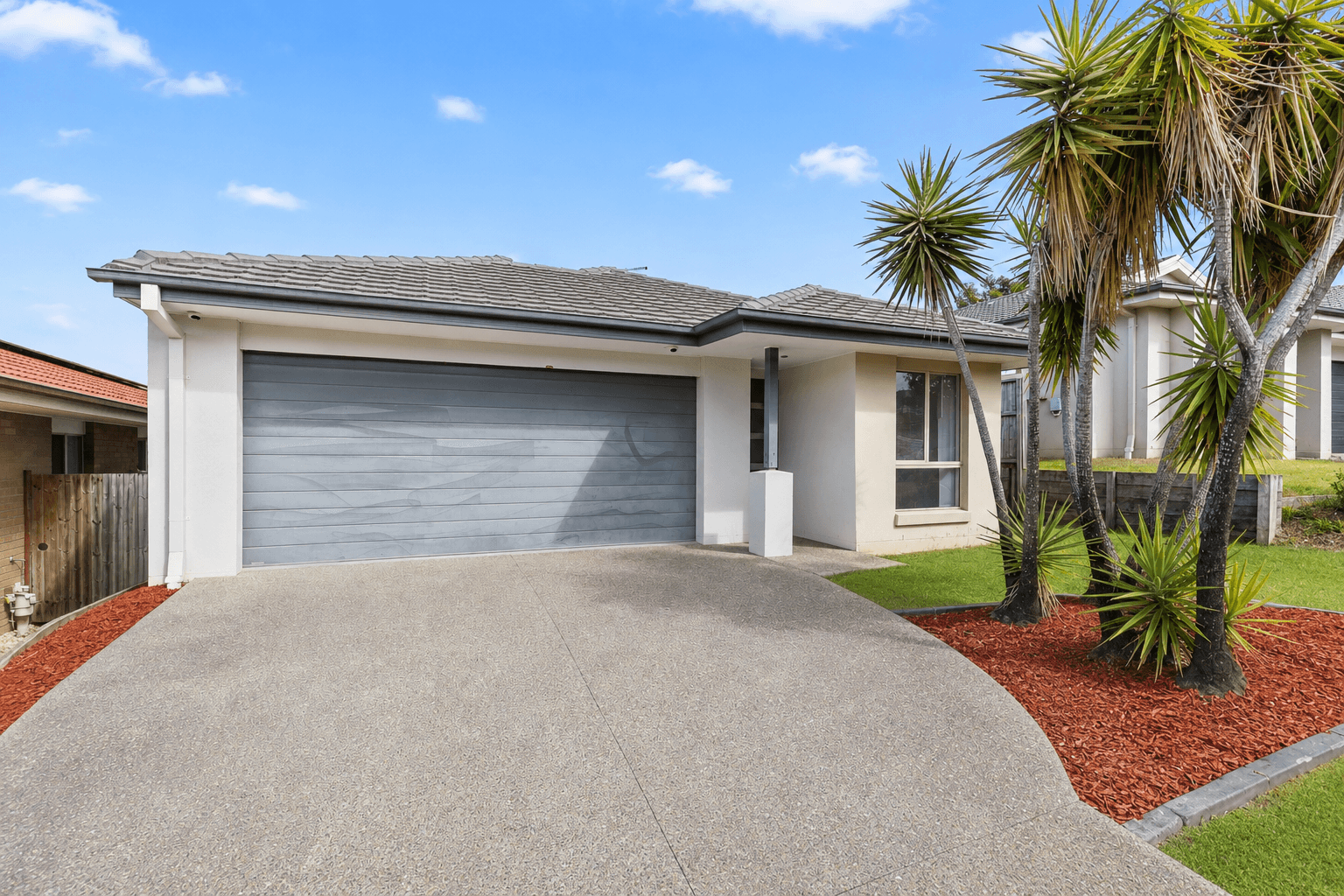 7 Banksia Road, Coomera — photo 1 of 5