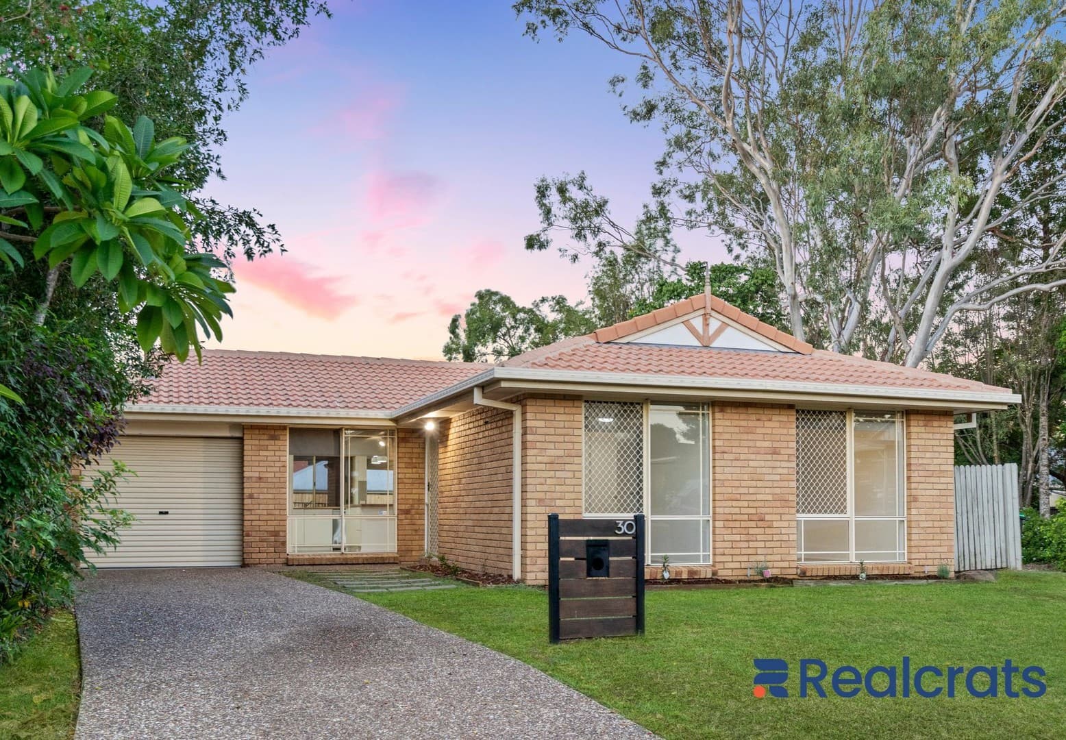 30 Elmhurst Crescent, Flinders View - Image 1