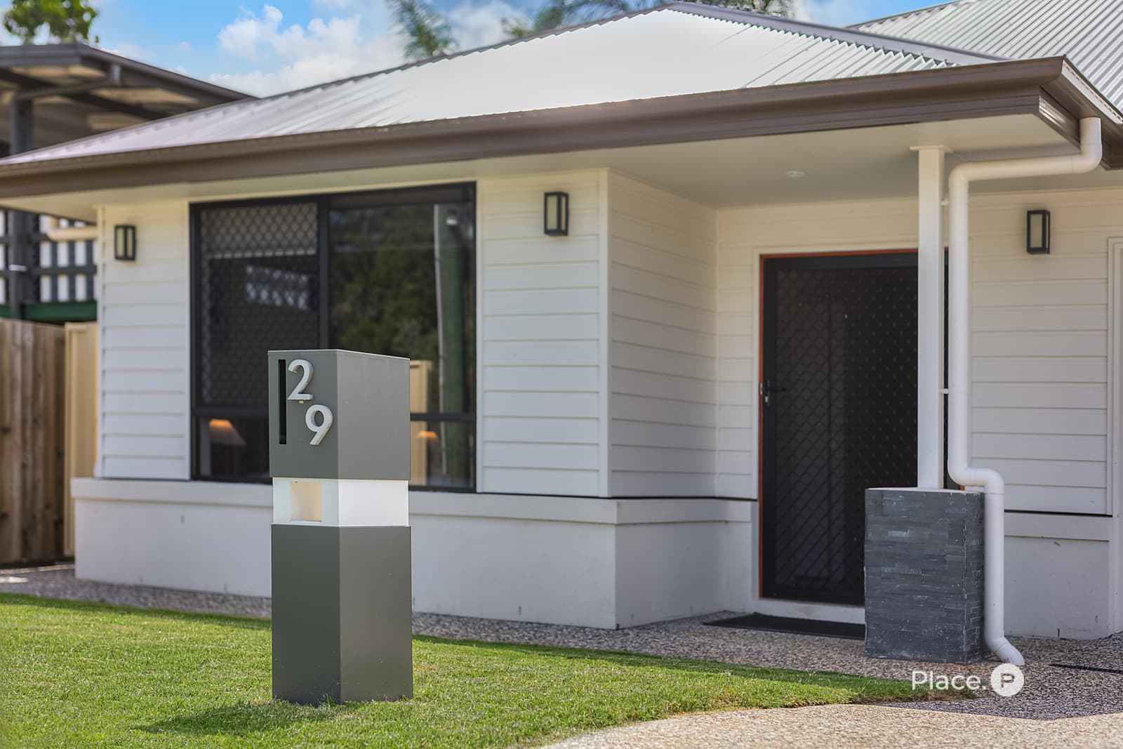 29 Saturn Street, Capalaba — photo 1 of 5