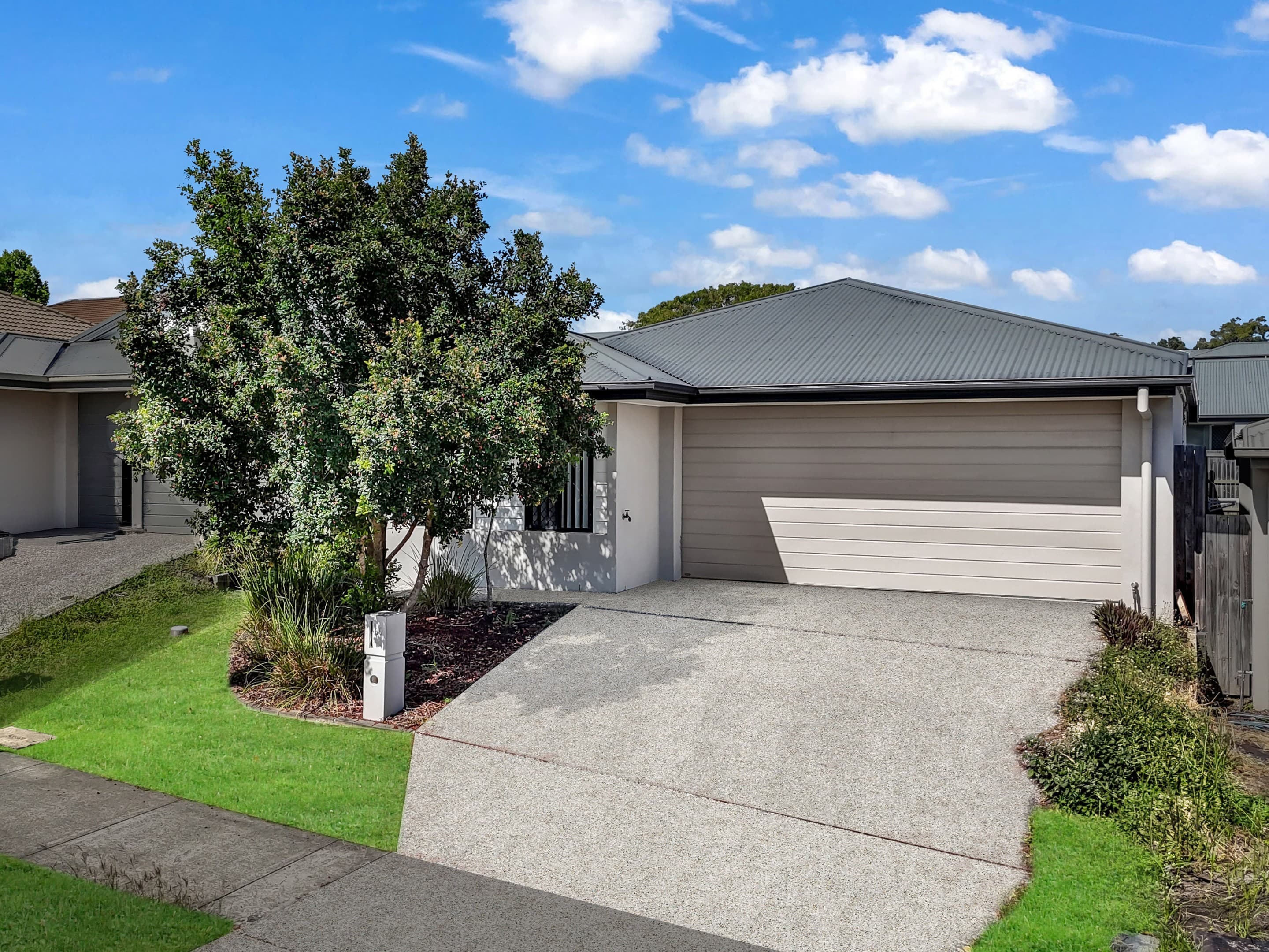 60 Pepper Tree Drive, Holmview - Image 1