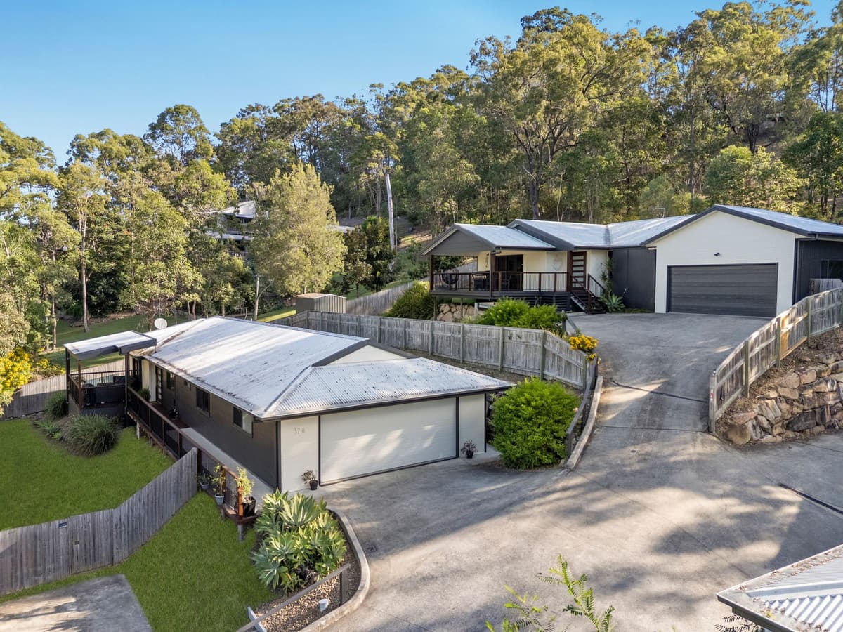 32 Trudy Cr, Cornubia — photo 1 of 5