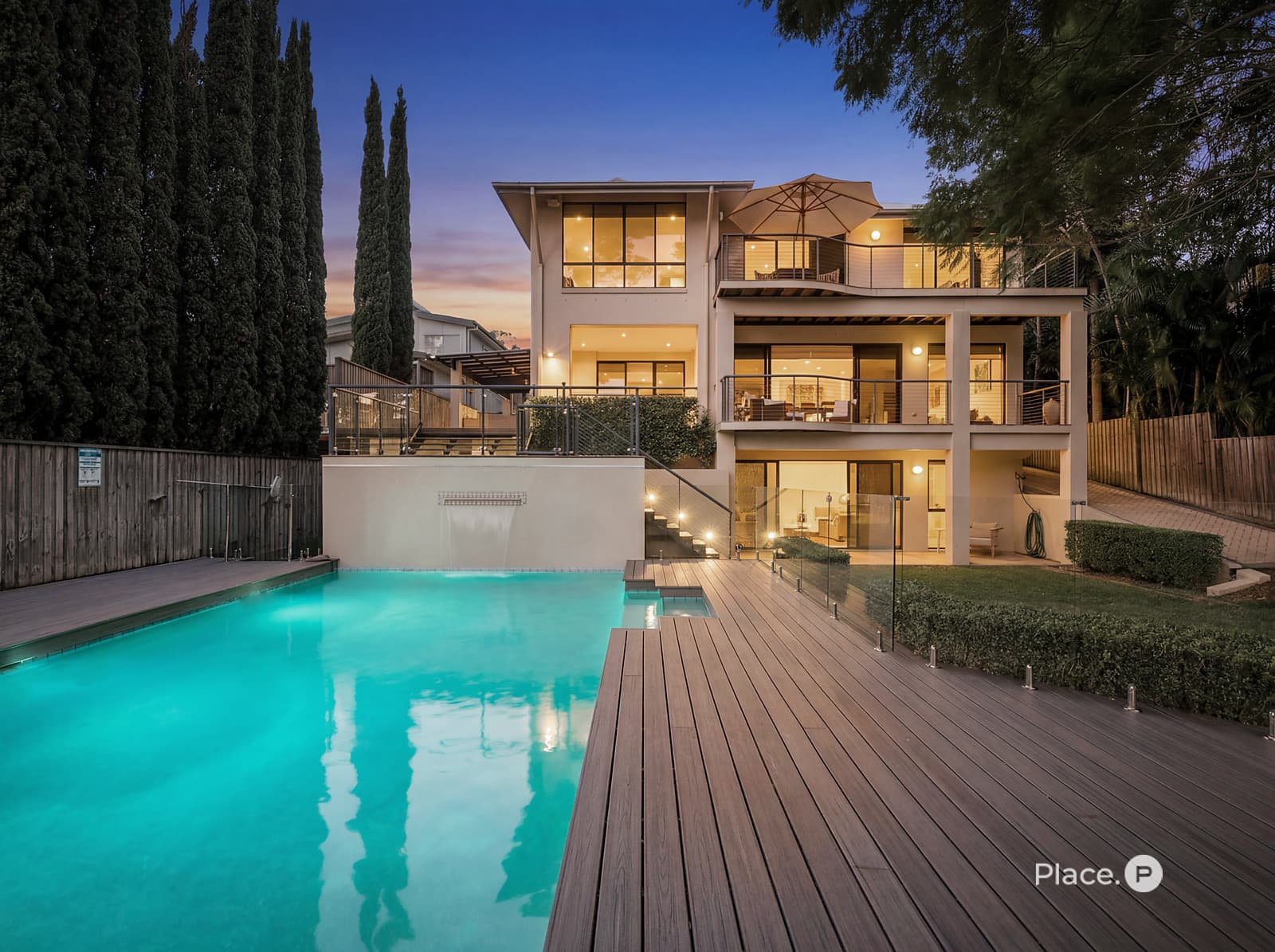 32 Douglas Street, Sherwood - Image 1