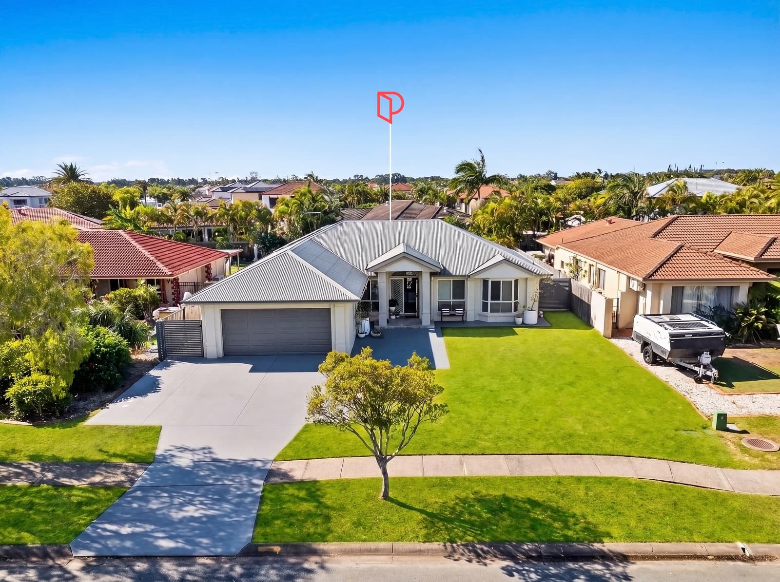 42 Audrey Avenue, Helensvale - Image 1