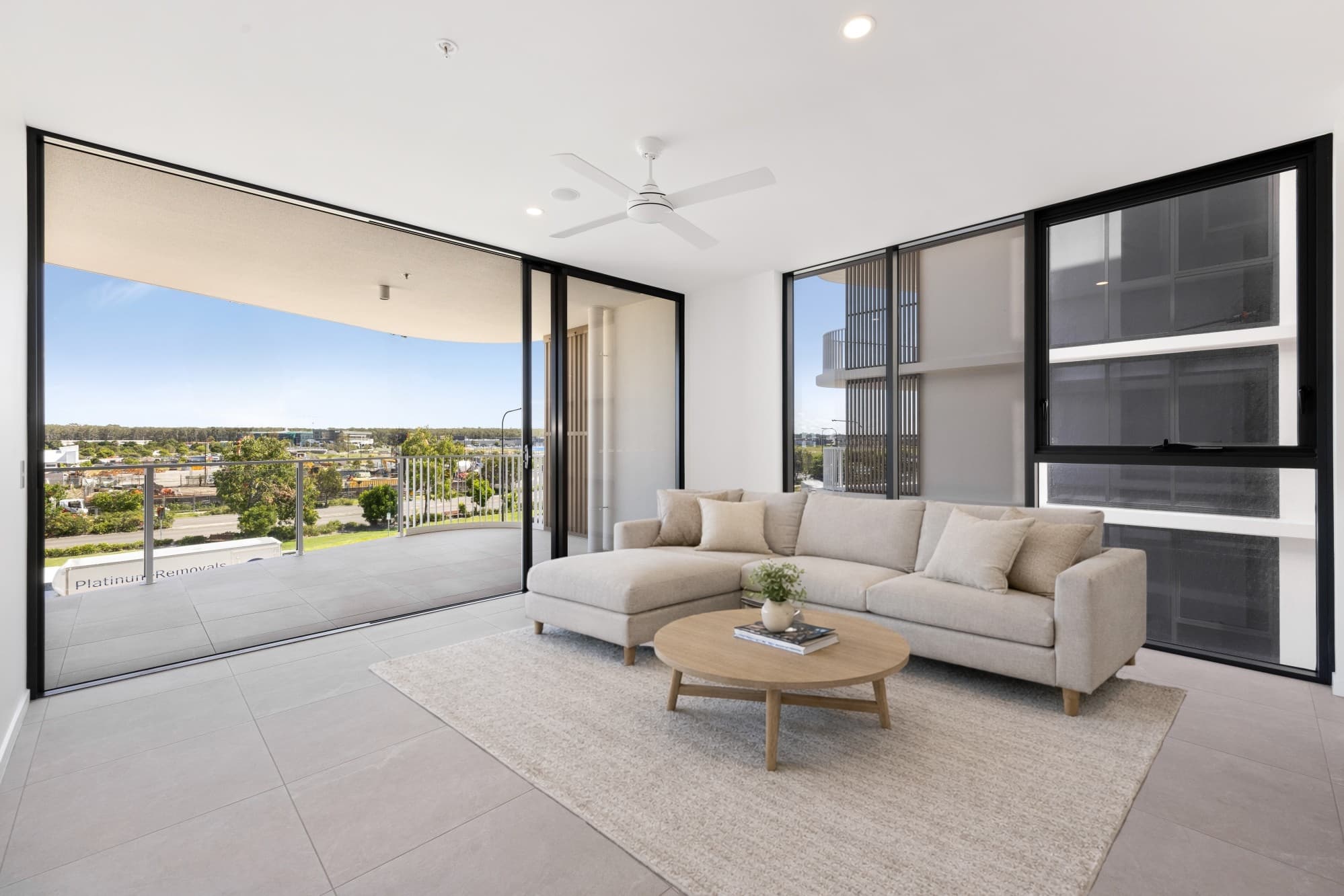 302/11 Waterside Retreat, Birtinya, Birtinya sold property photo
