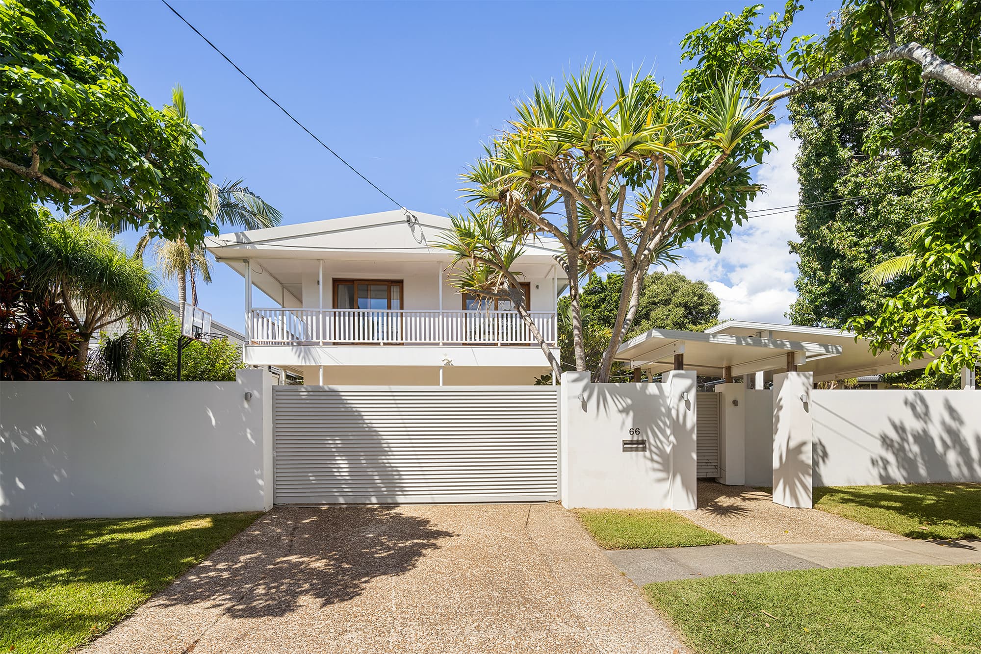 66 Skyline Terrace, Burleigh Heads — photo 1 of 5
