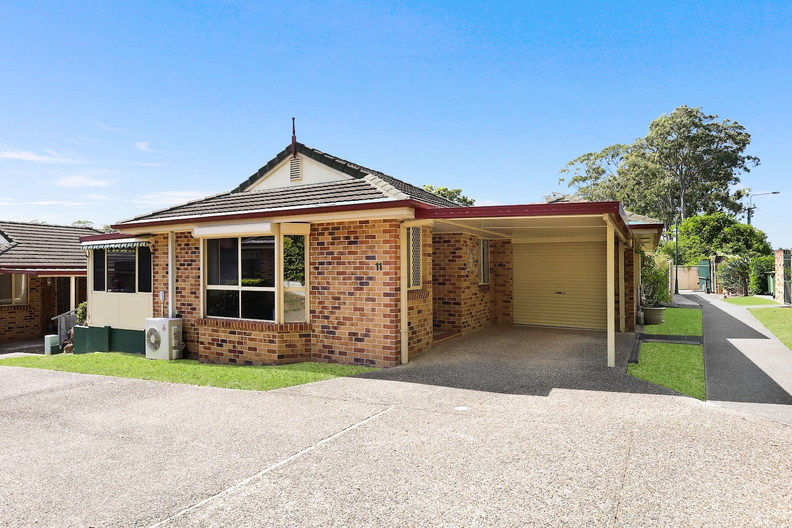 11/470 Pine Ridge Road, Coombabah