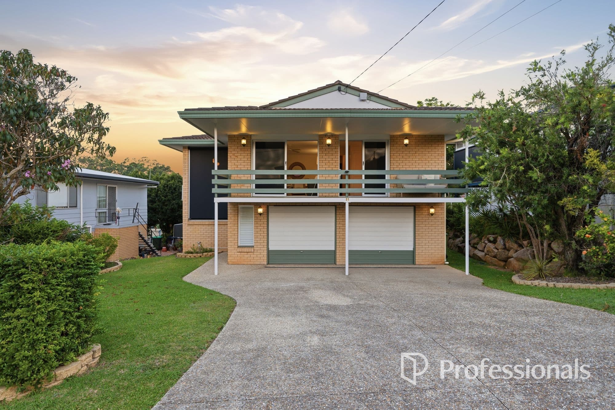 21 Joalah Crescent, Ferny Hills - Image 1