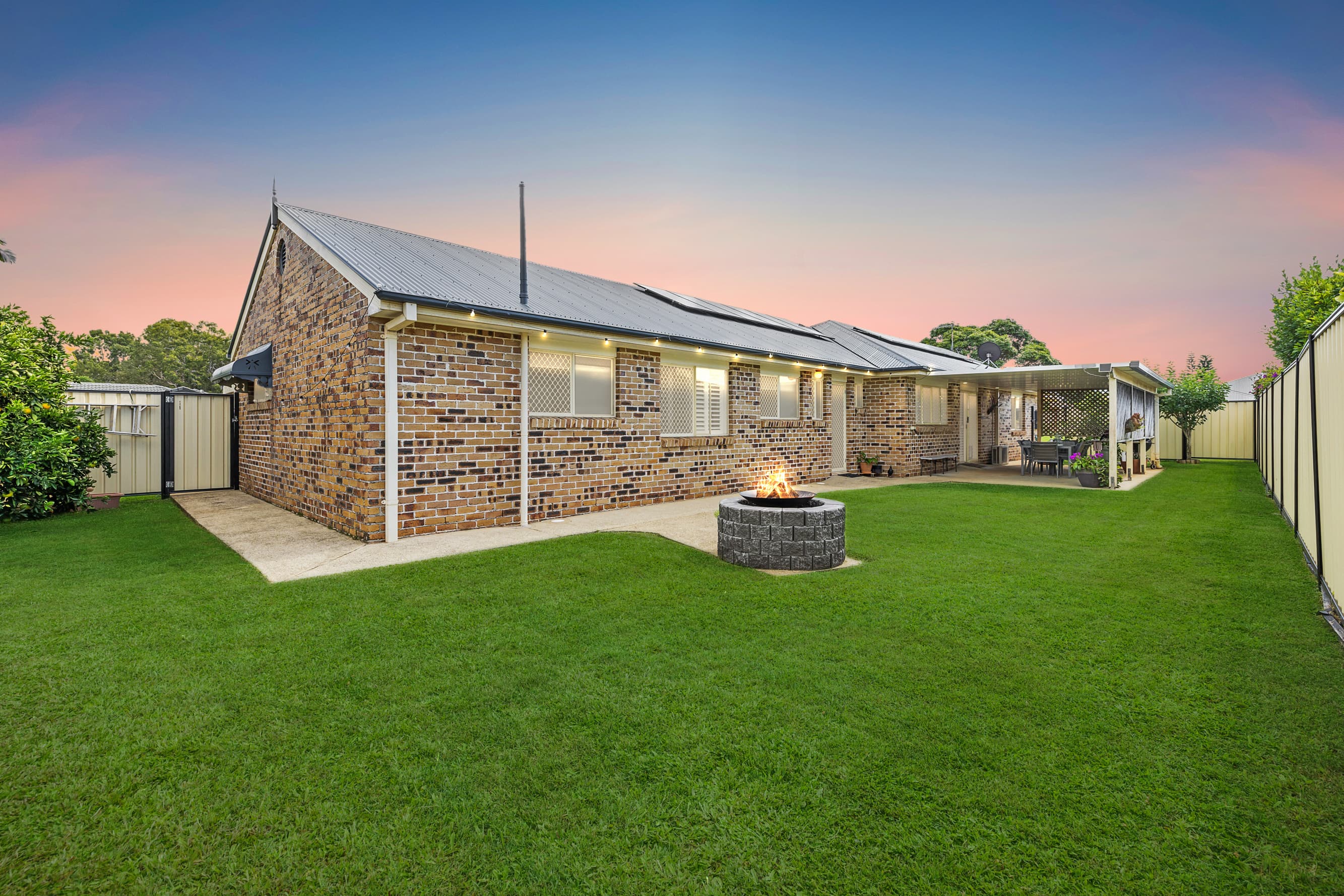 2 Illidge Road, Victoria Point — photo 1 of 5
