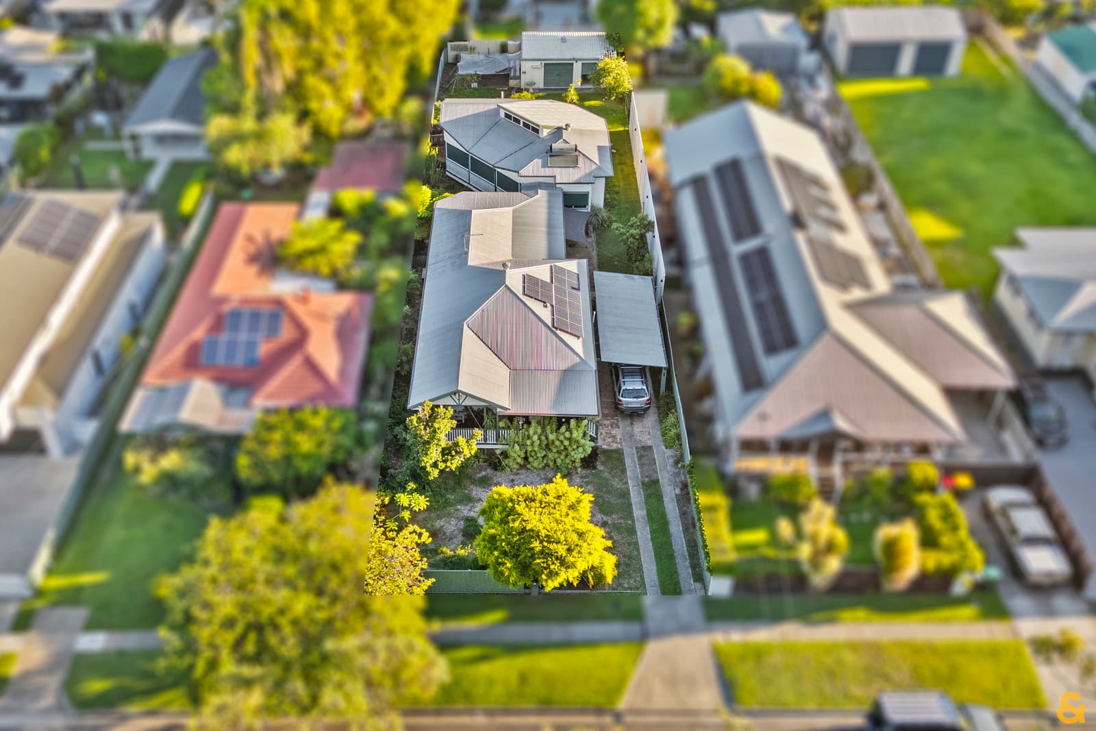 64 Chandos Street, Wynnum West — photo 1 of 5