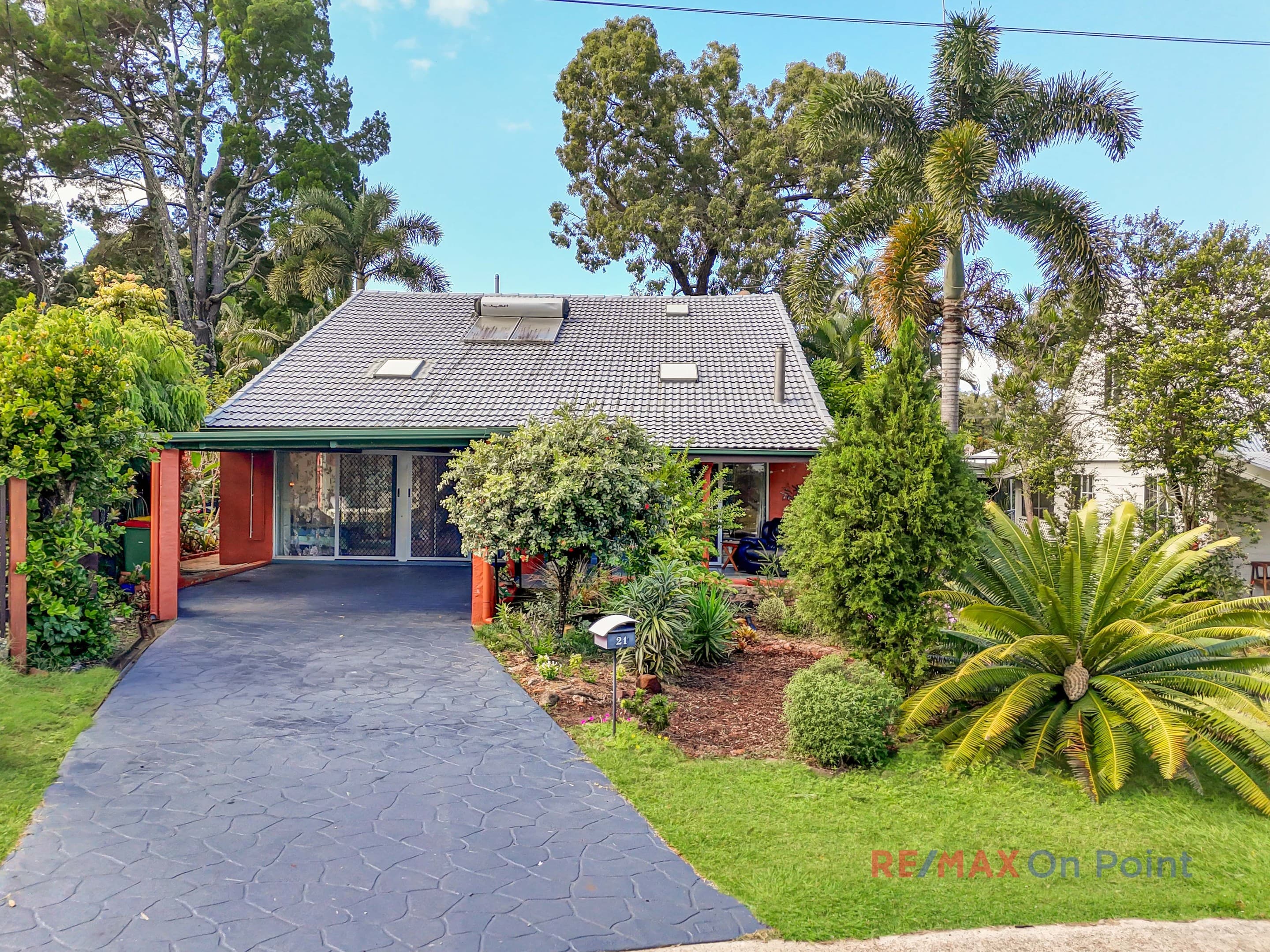 21 Ross Street, Coochiemudlo Island - Image 1